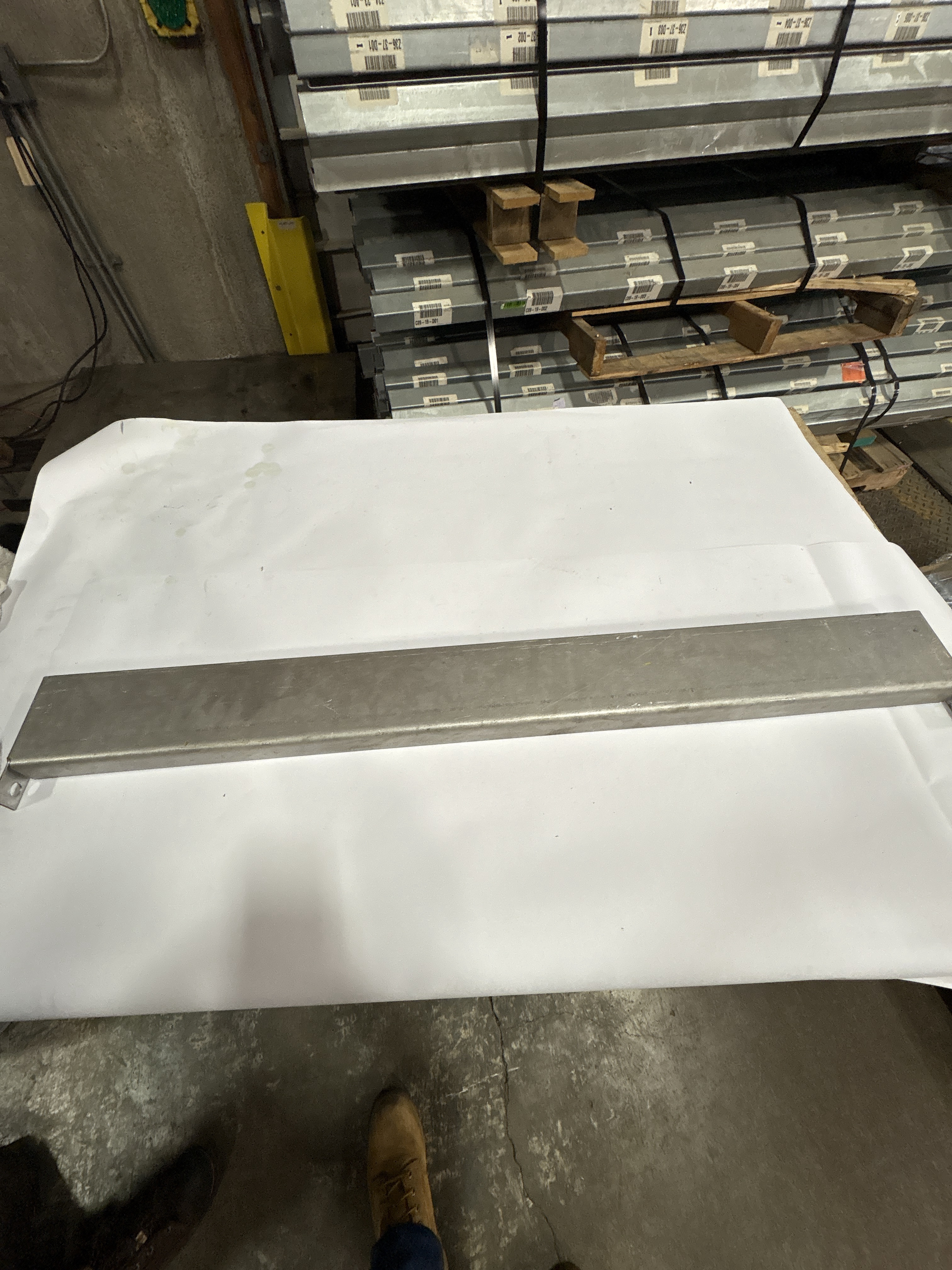 Row Spacer - 42" x 4"