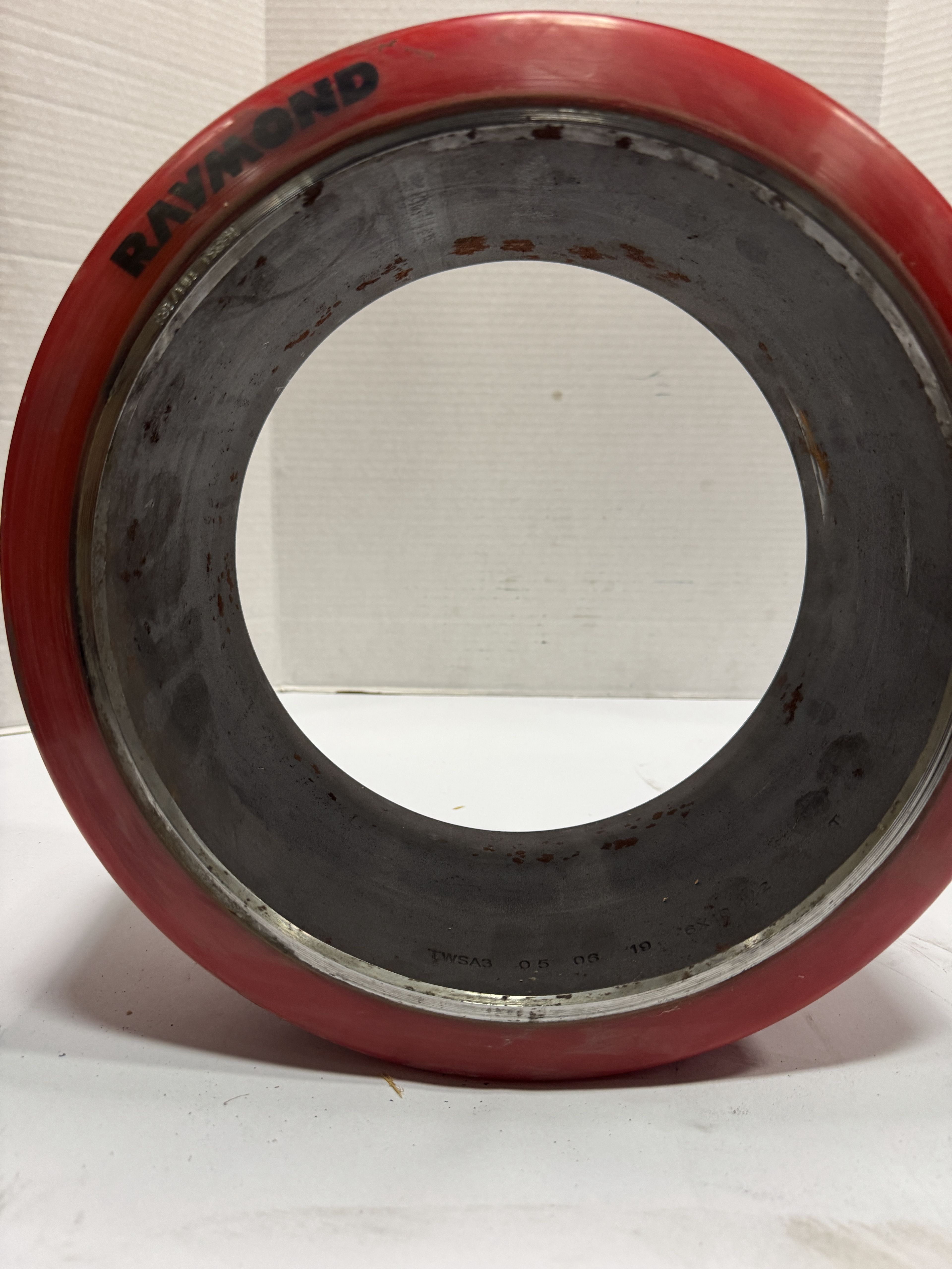 Raymond - Reach Truck Drive Wheel - TWSA3 - Document 1