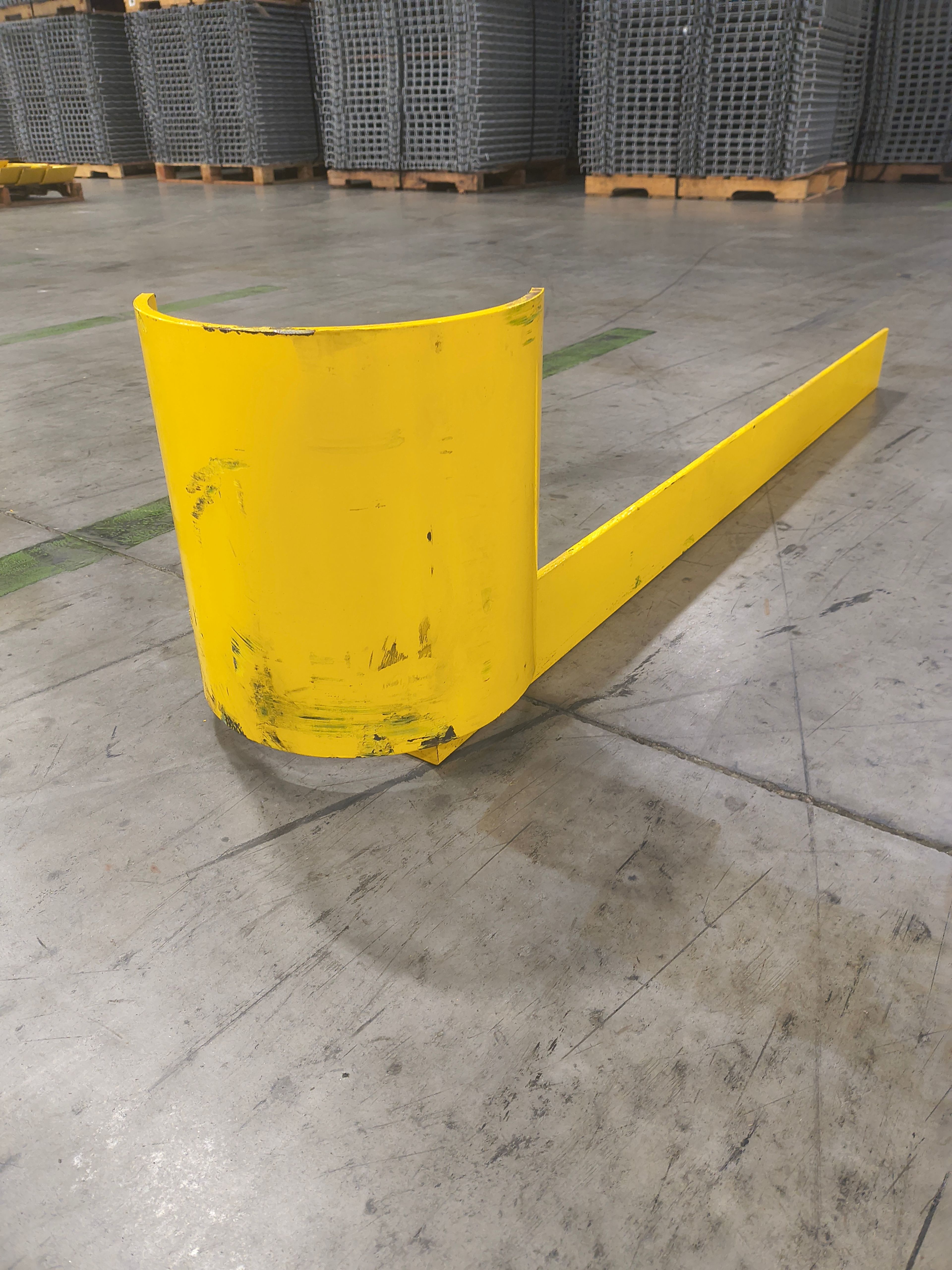 End of Rack Guard 51" Right - Document 1