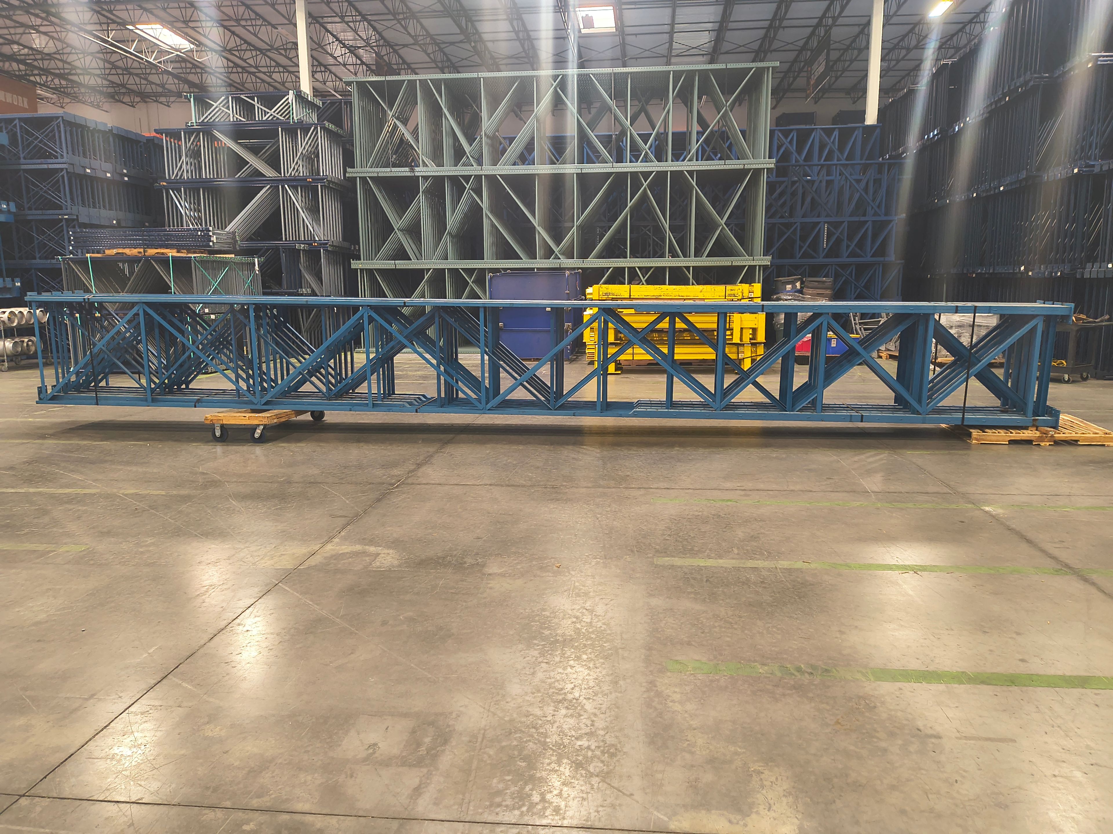 Teardrop Pallet Rack Upright – 42" × 32' × 3" Depth, Blue, Used - Document 1