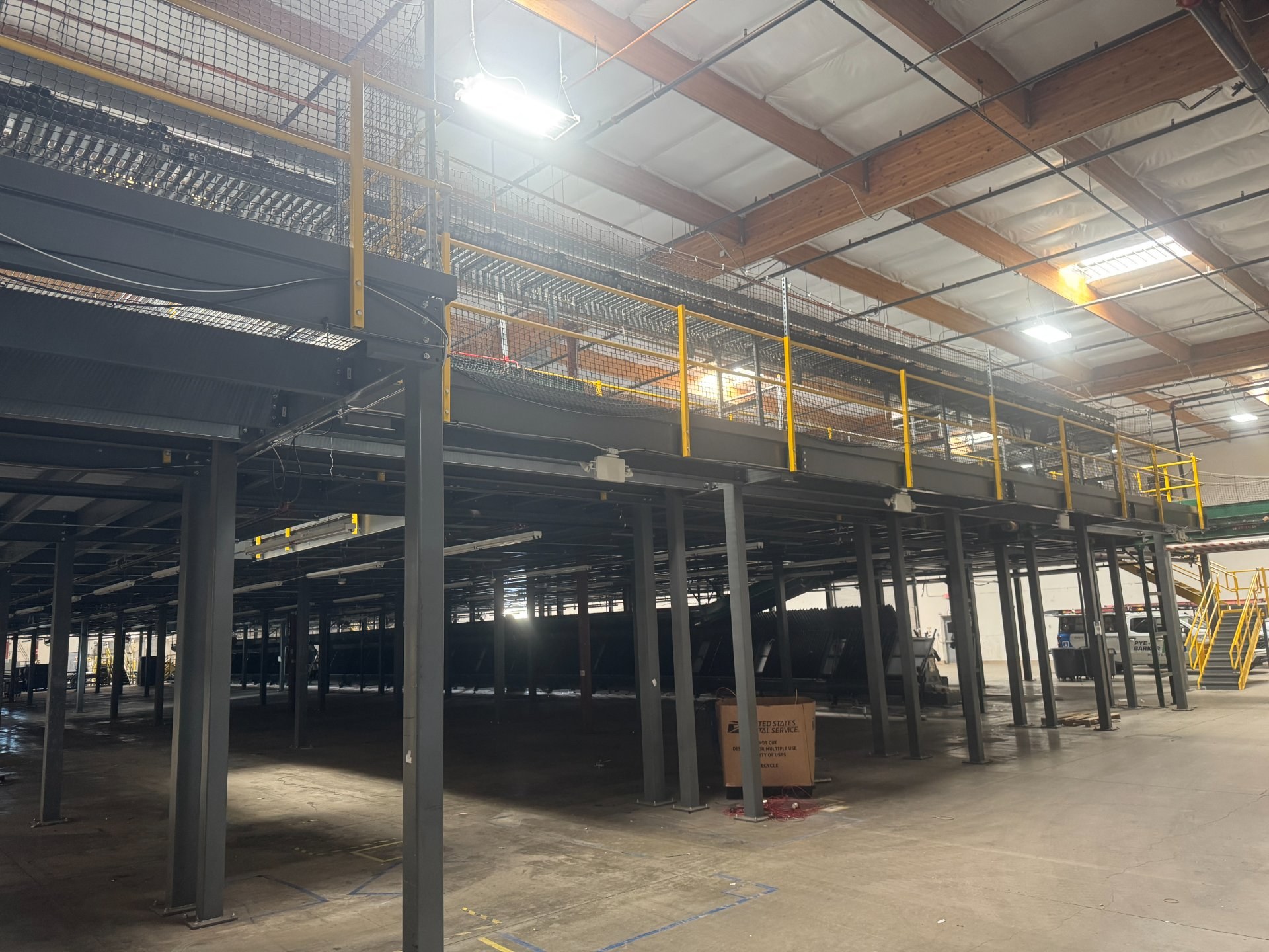 Steel Solutions Mezzanine - 17,000 sq ft