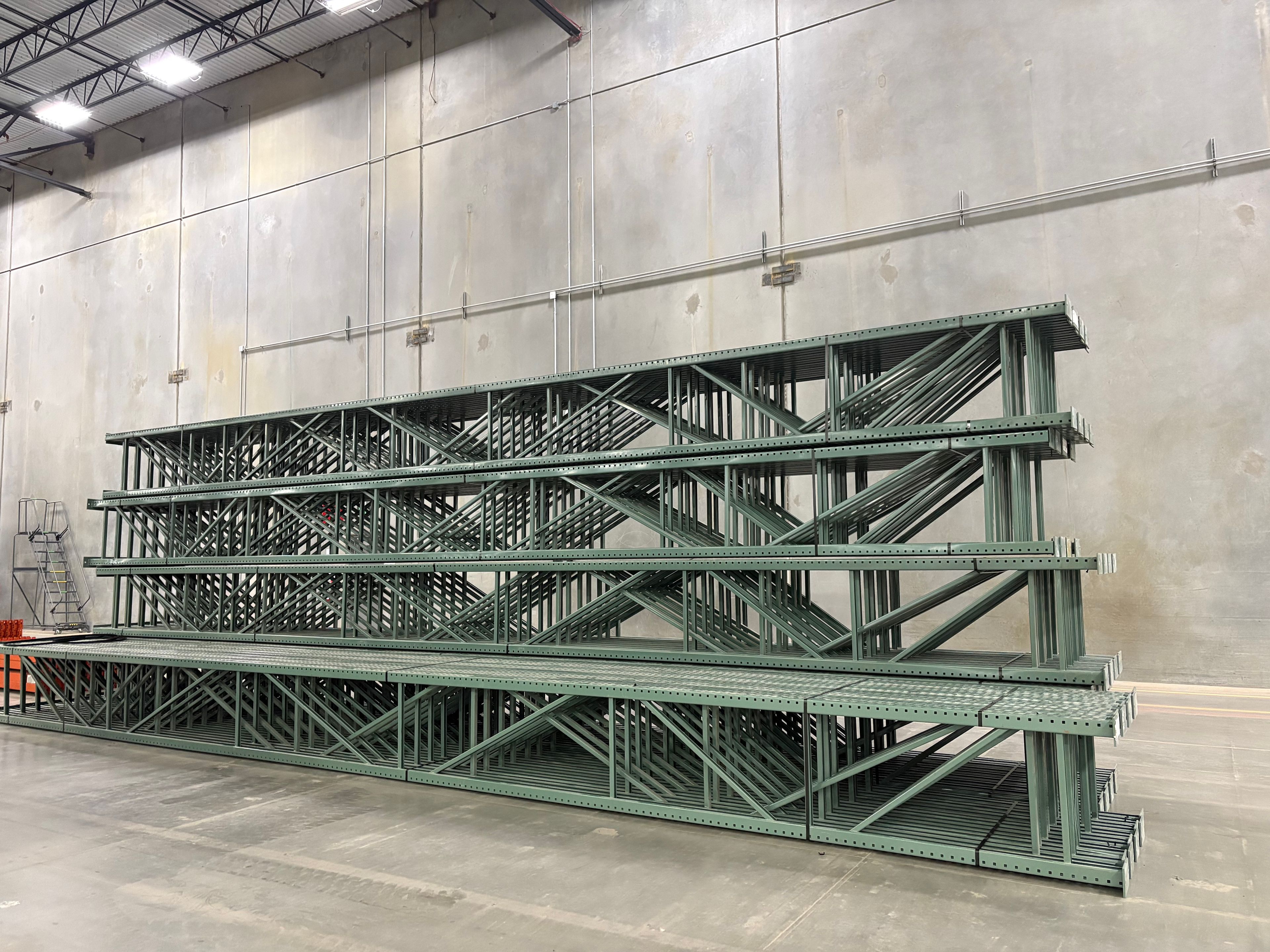 Interlake Upright Frame - 30" x 34 1/2' - Teardrop - Document 1