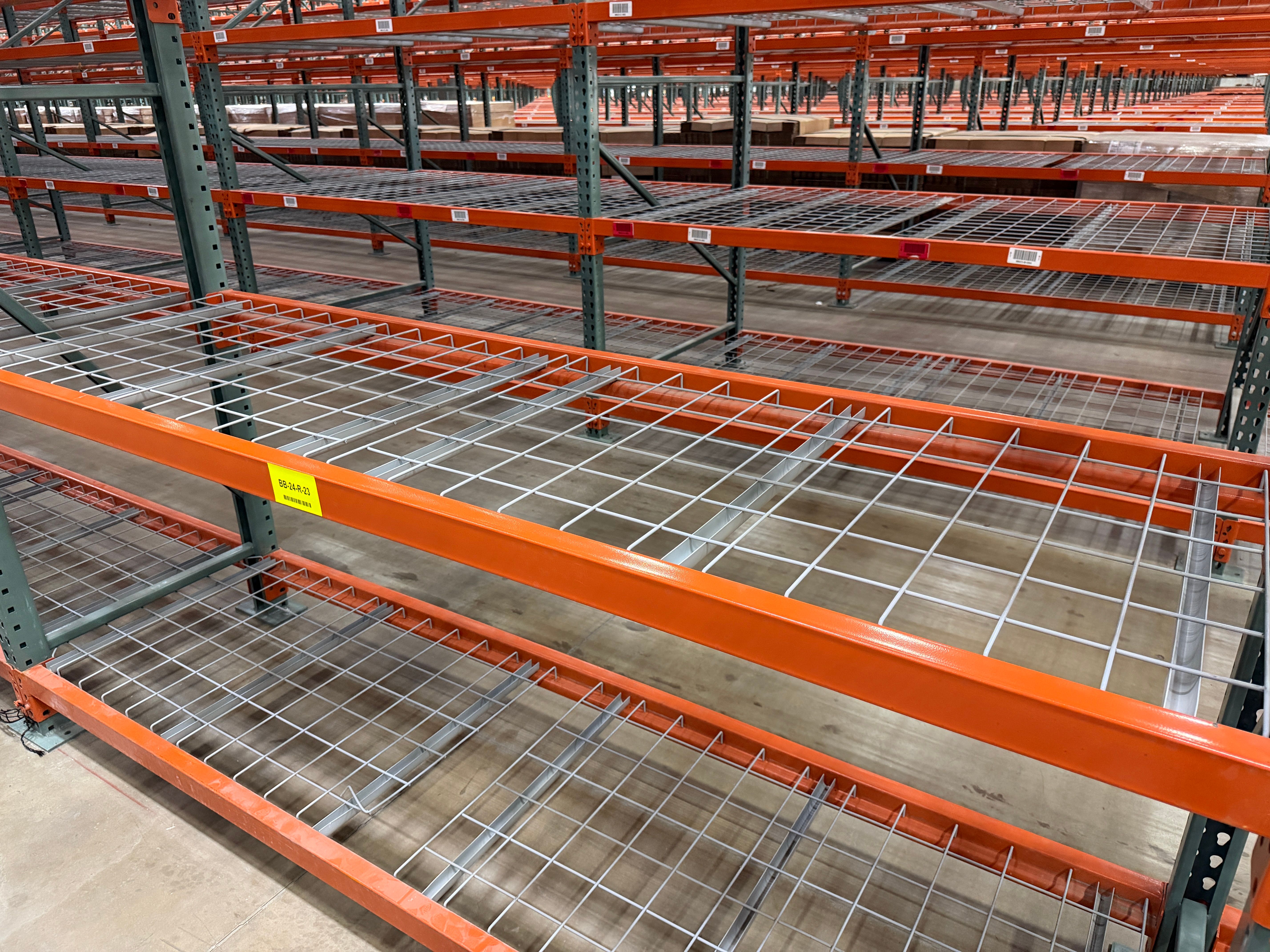 Wire Deck - 30" x 46" - Inside Waterfall