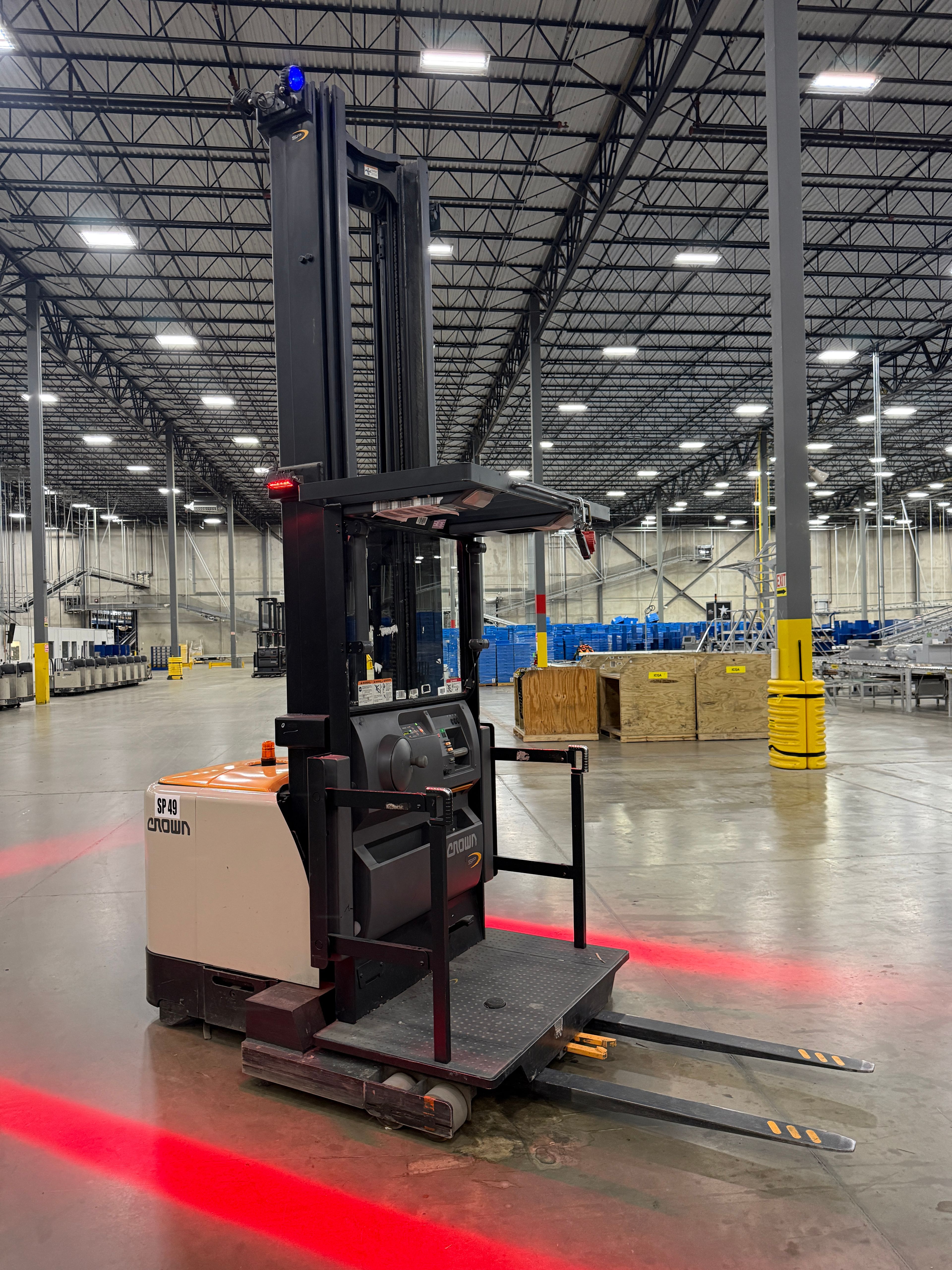 Crown Order Picker - SP-4000