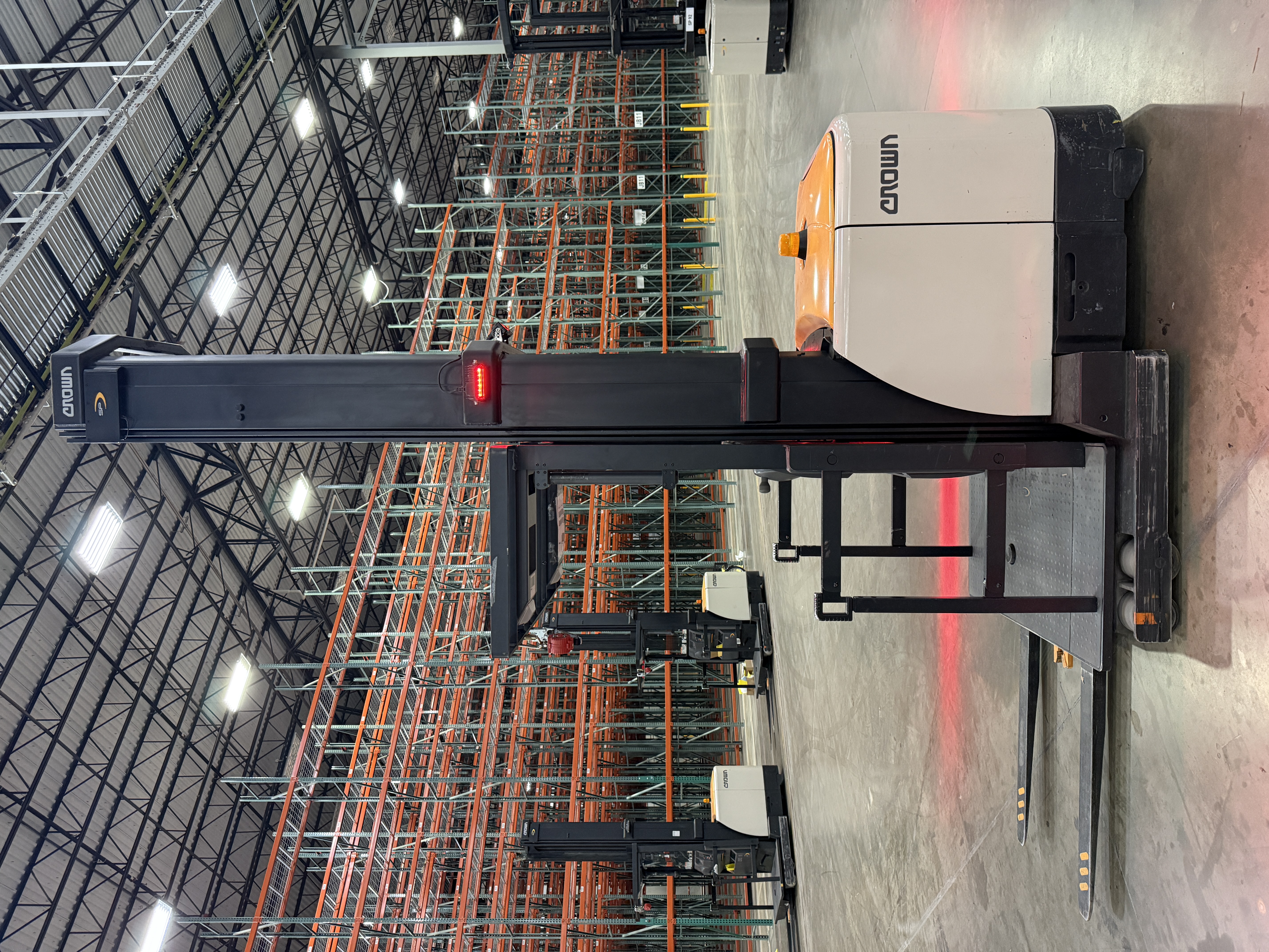 Crown Order Picker - SP-4000