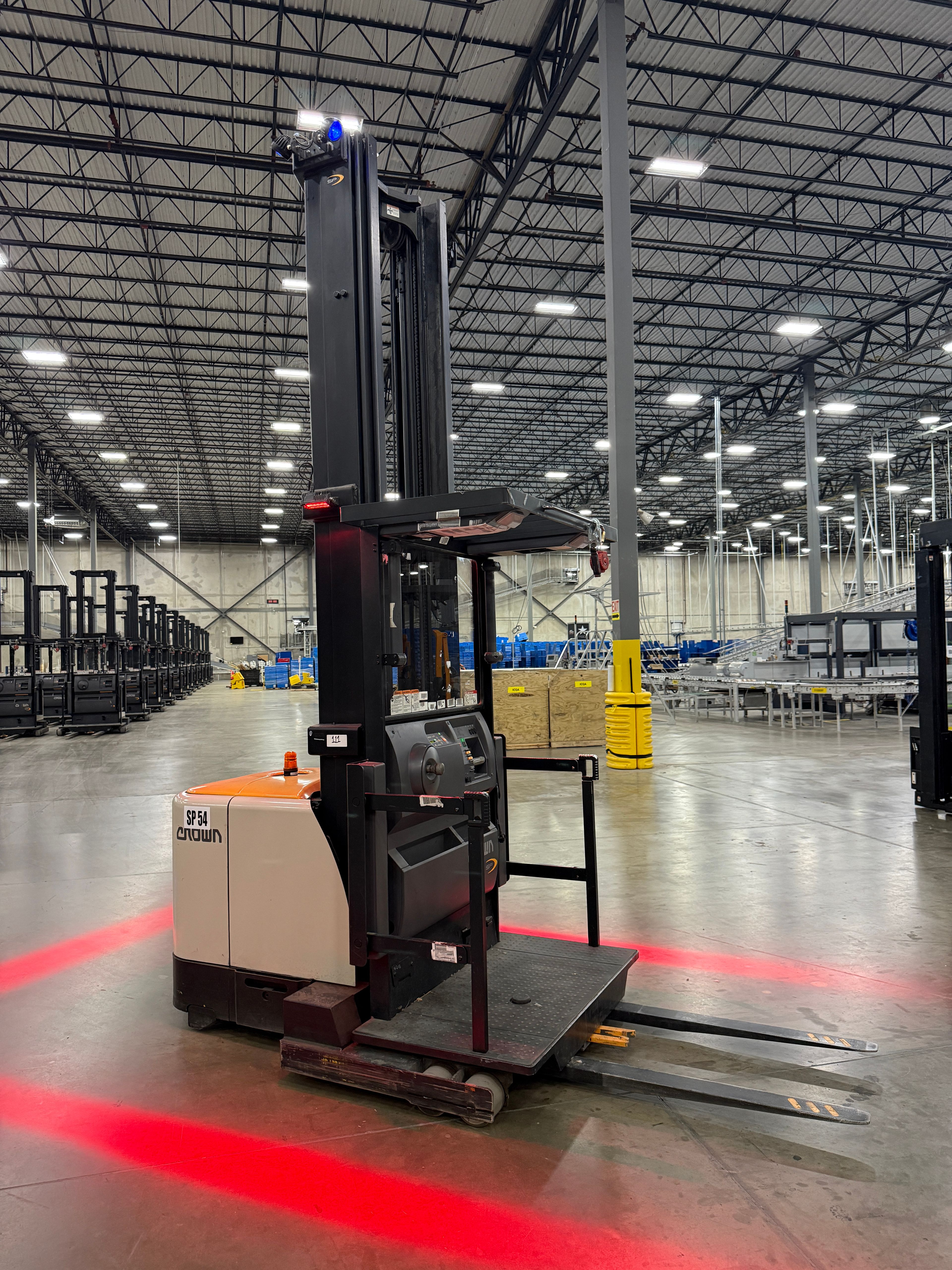 Crown Order Picker - SP-4000