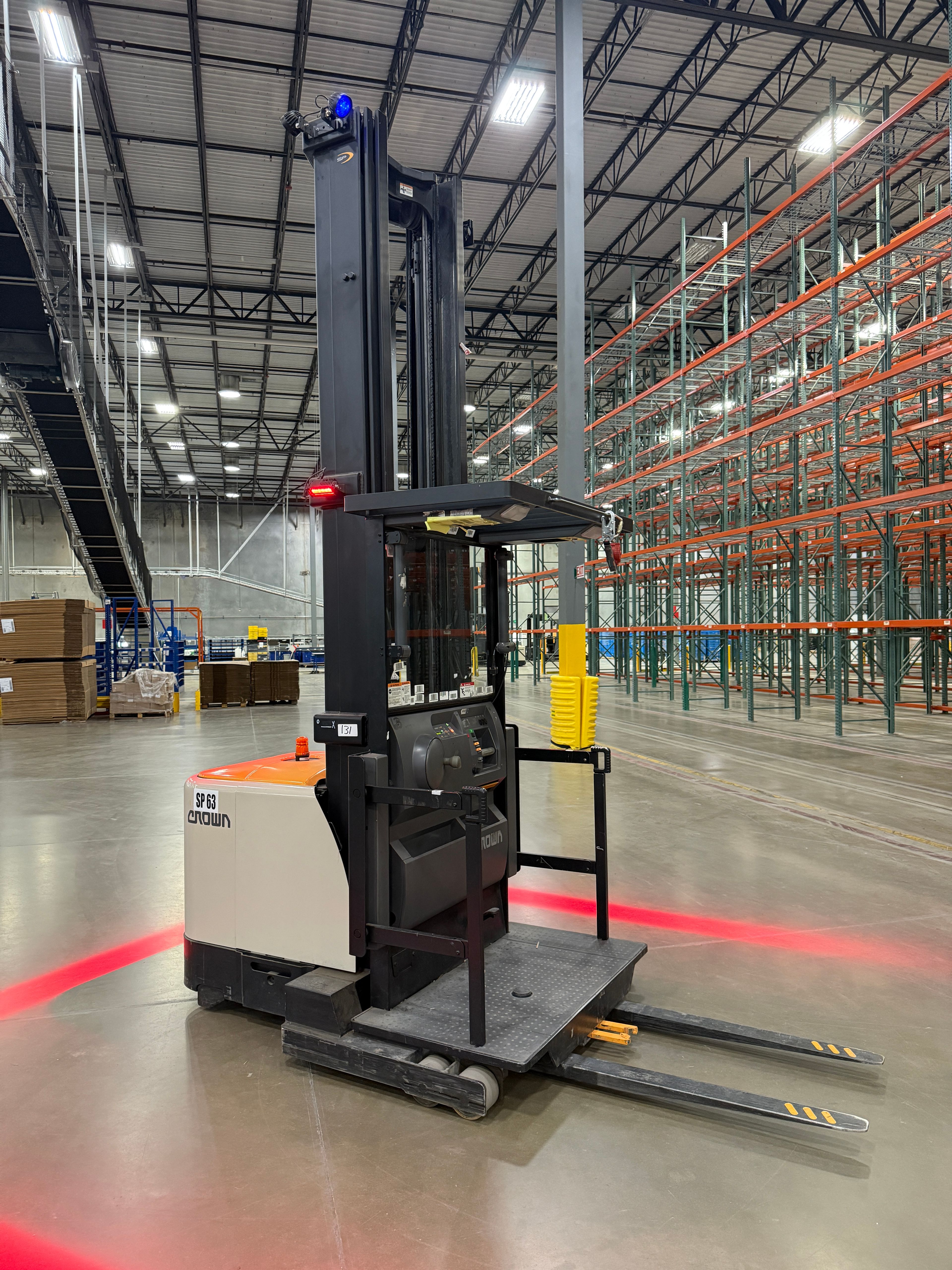 Crown Order Picker - SP-4000