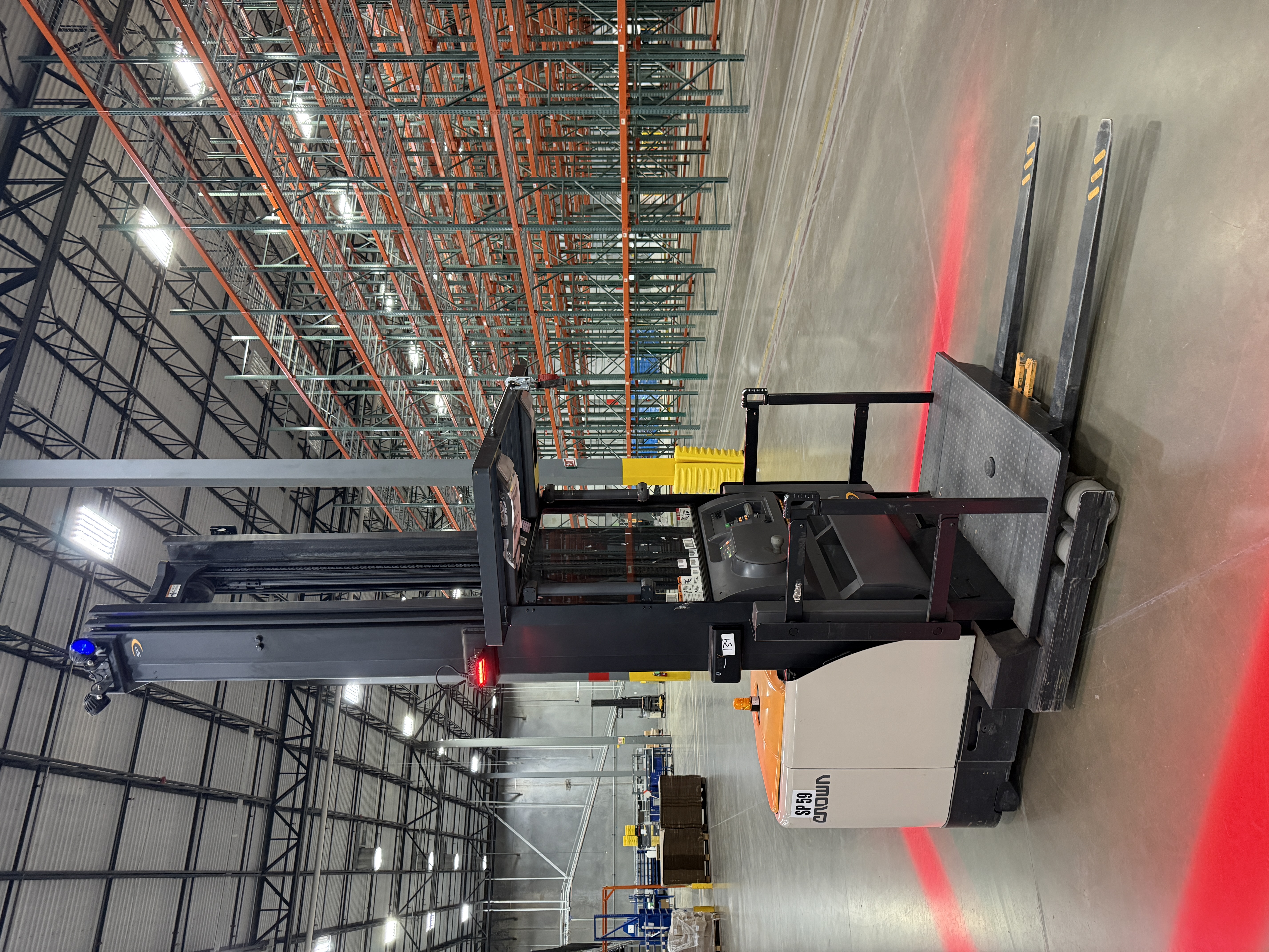 Crown Order Picker - SP-4000