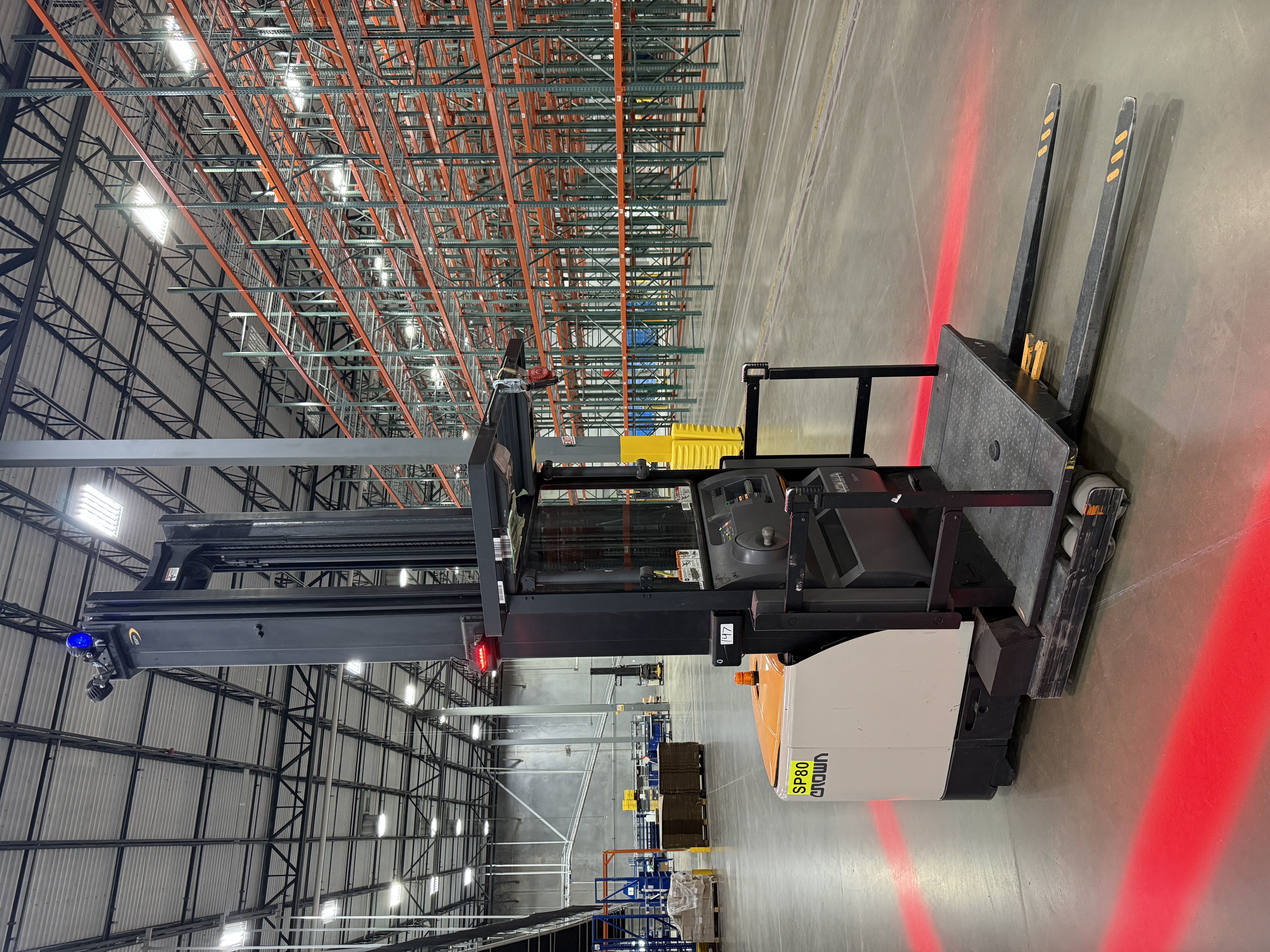 Crown Order Picker - SP-4000