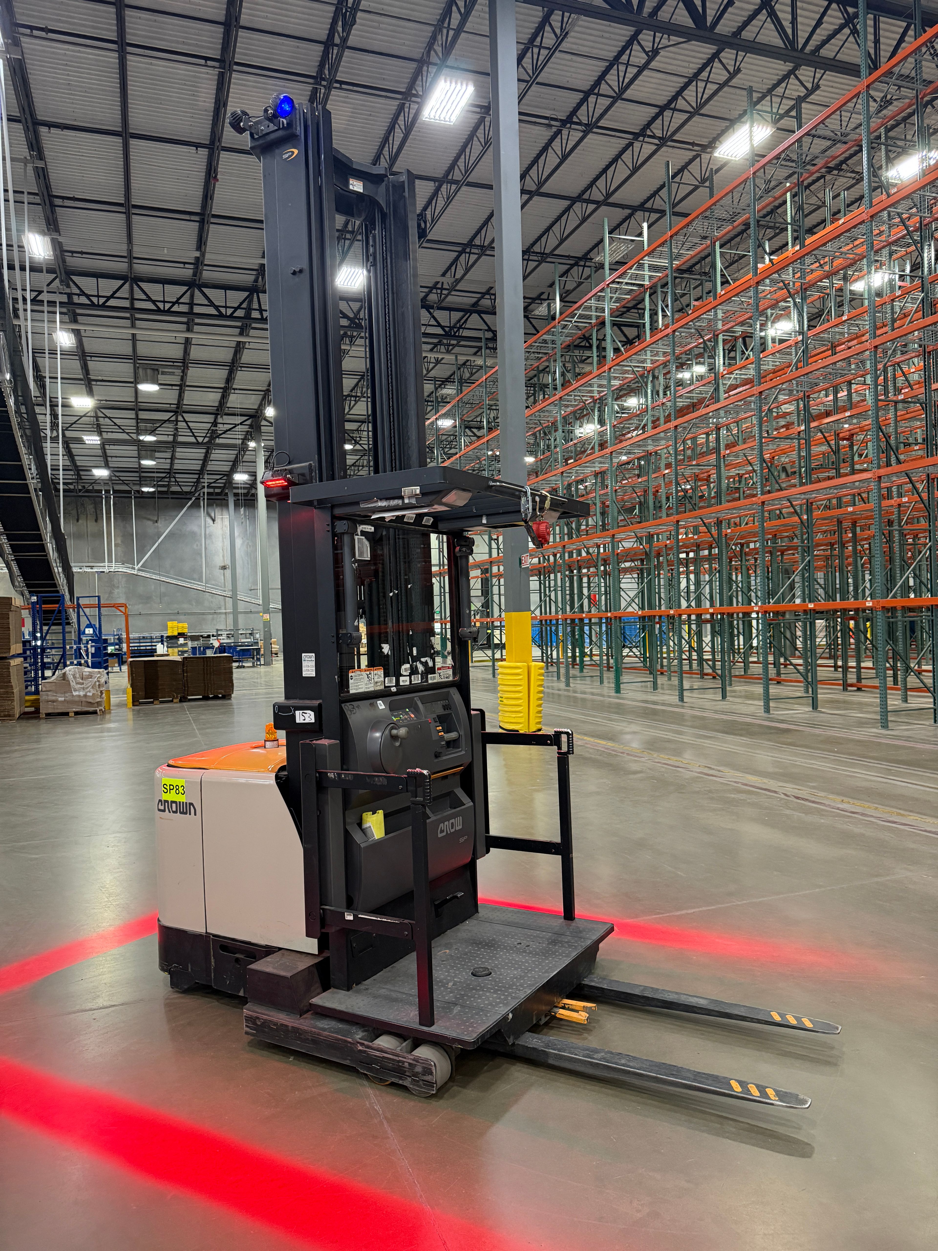 Crown Order Picker - SP-4000