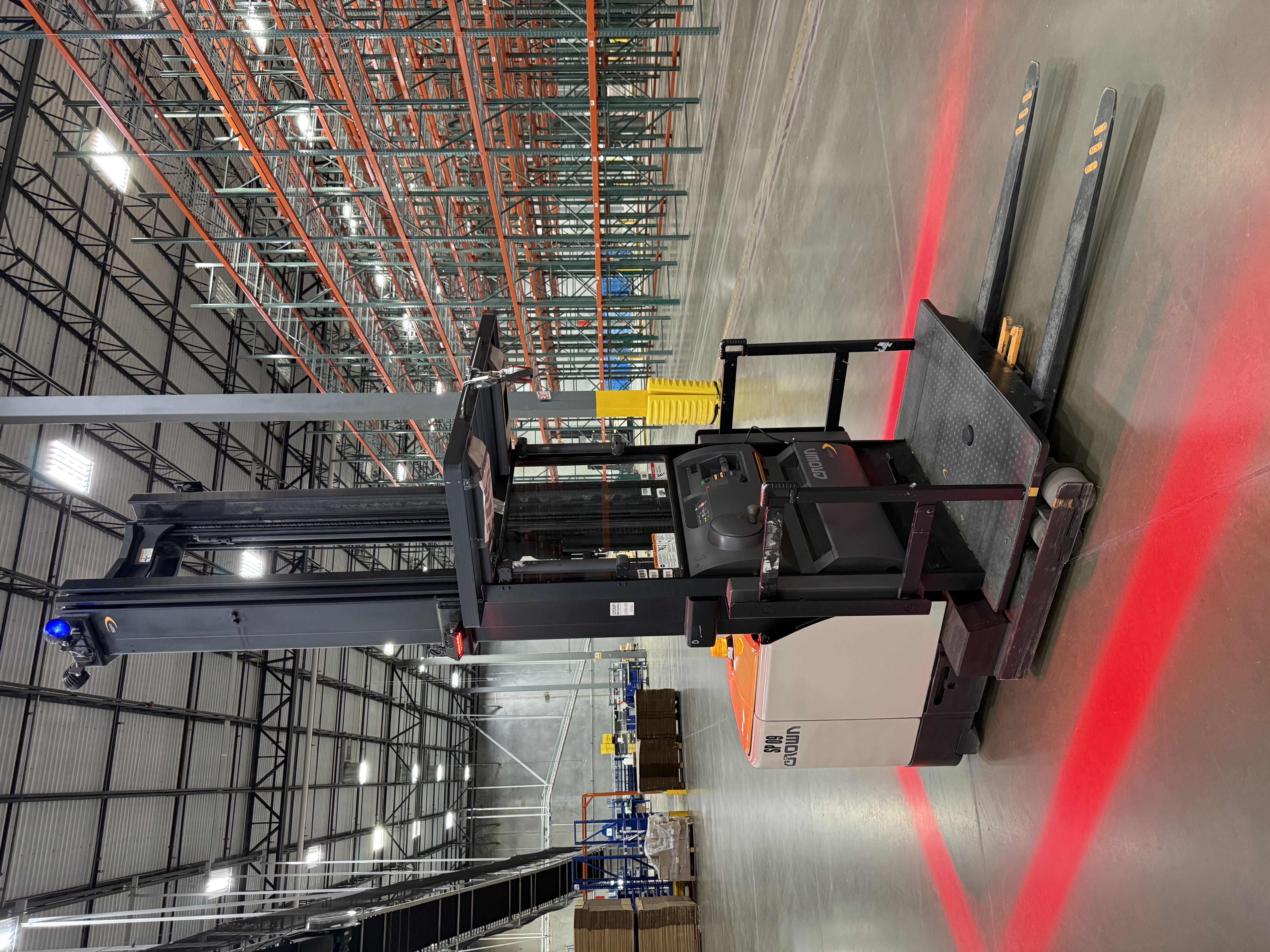 Crown Order Picker - SP-4000