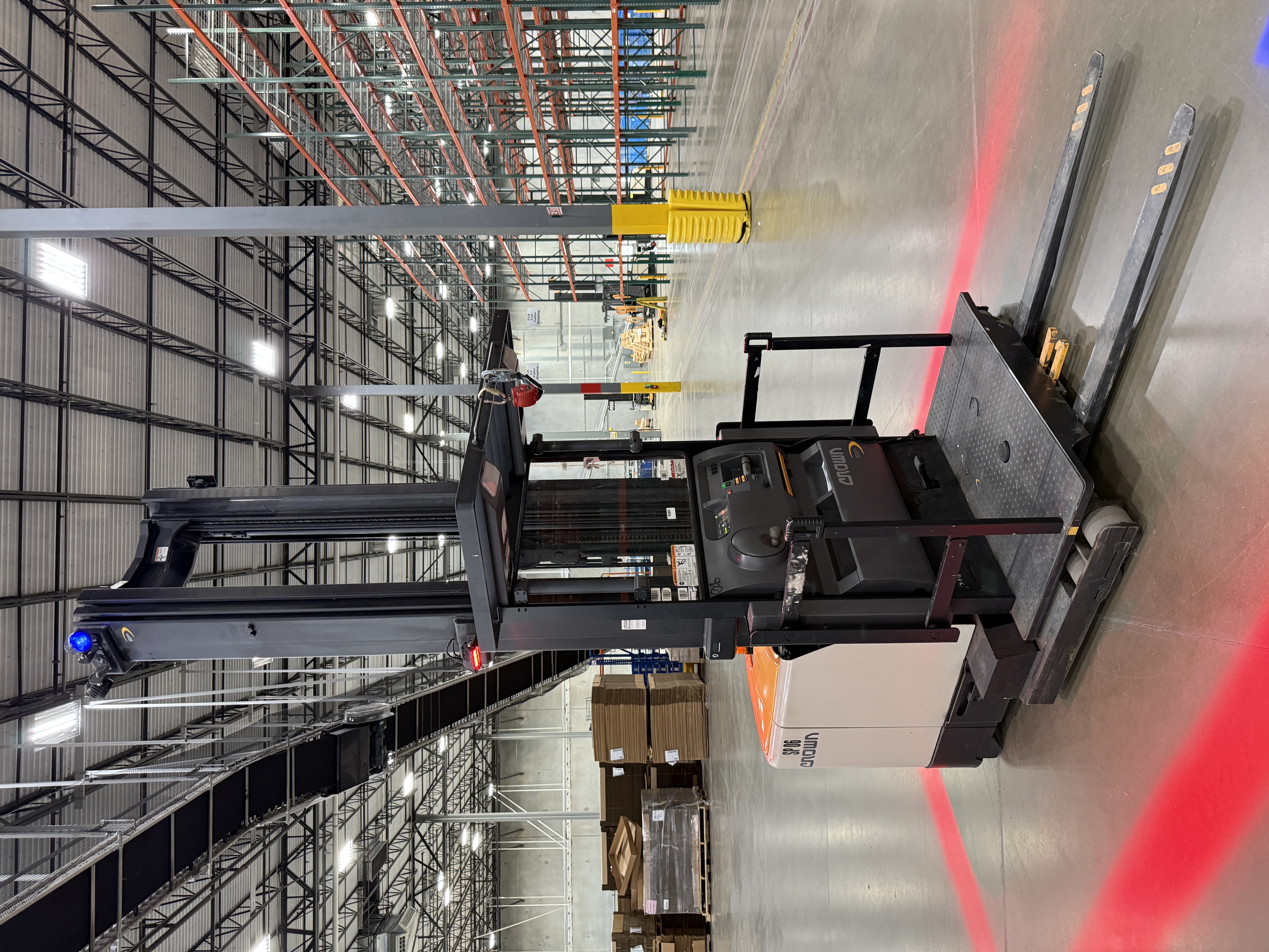 Crown Order Picker - SP-4000