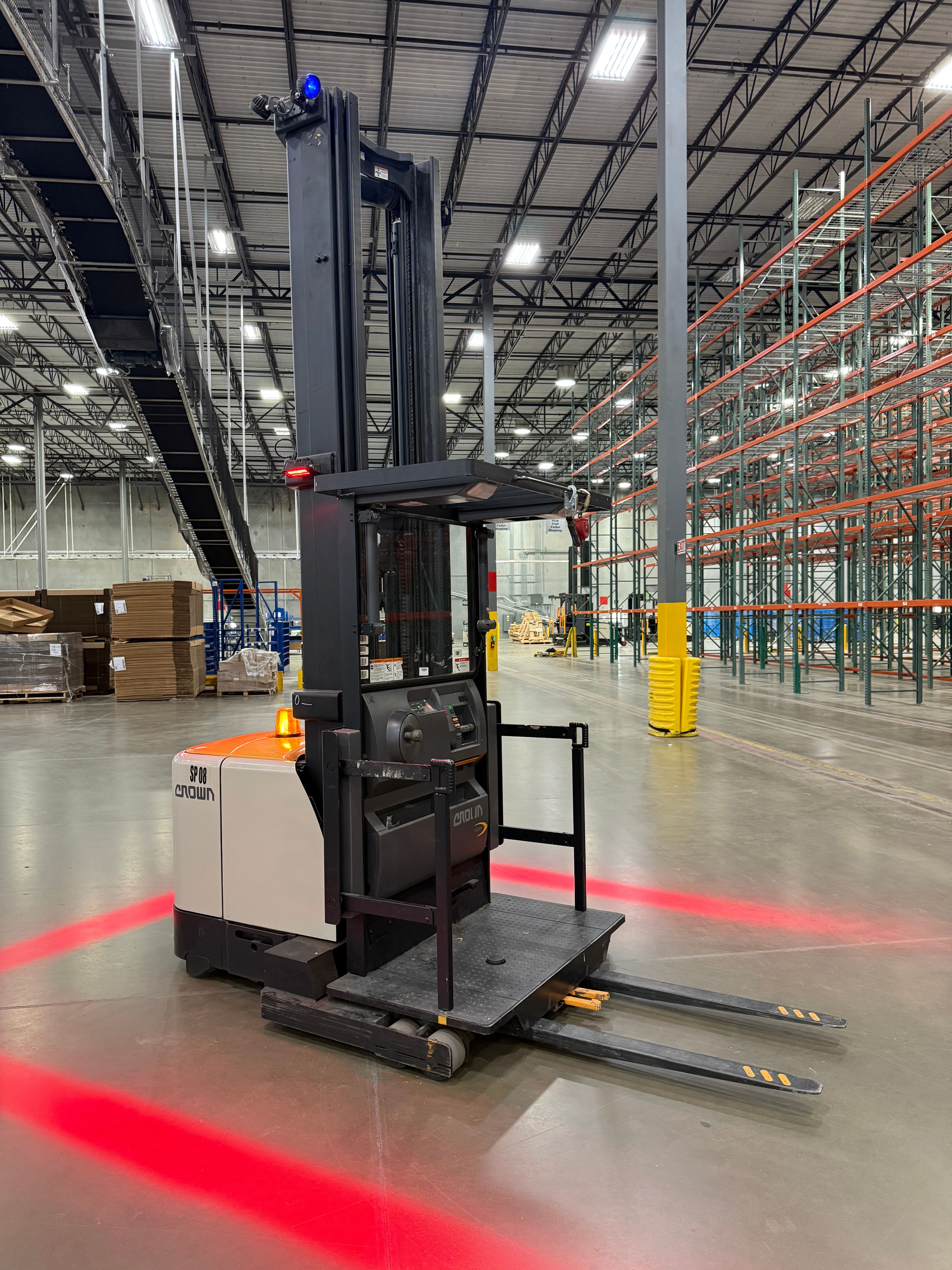 Crown Order Picker - SP-4000
