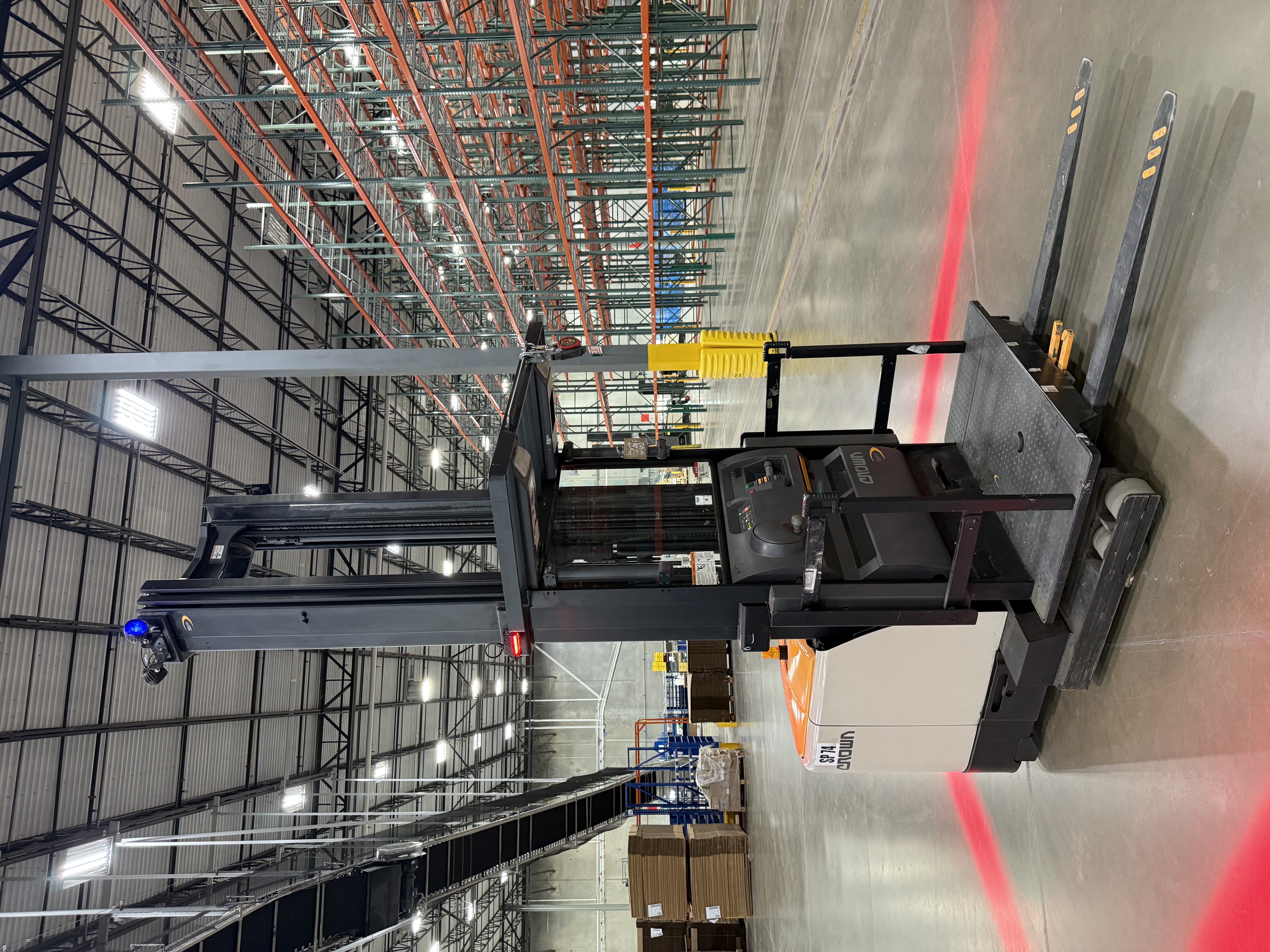 Crown Order Picker - SP-4000