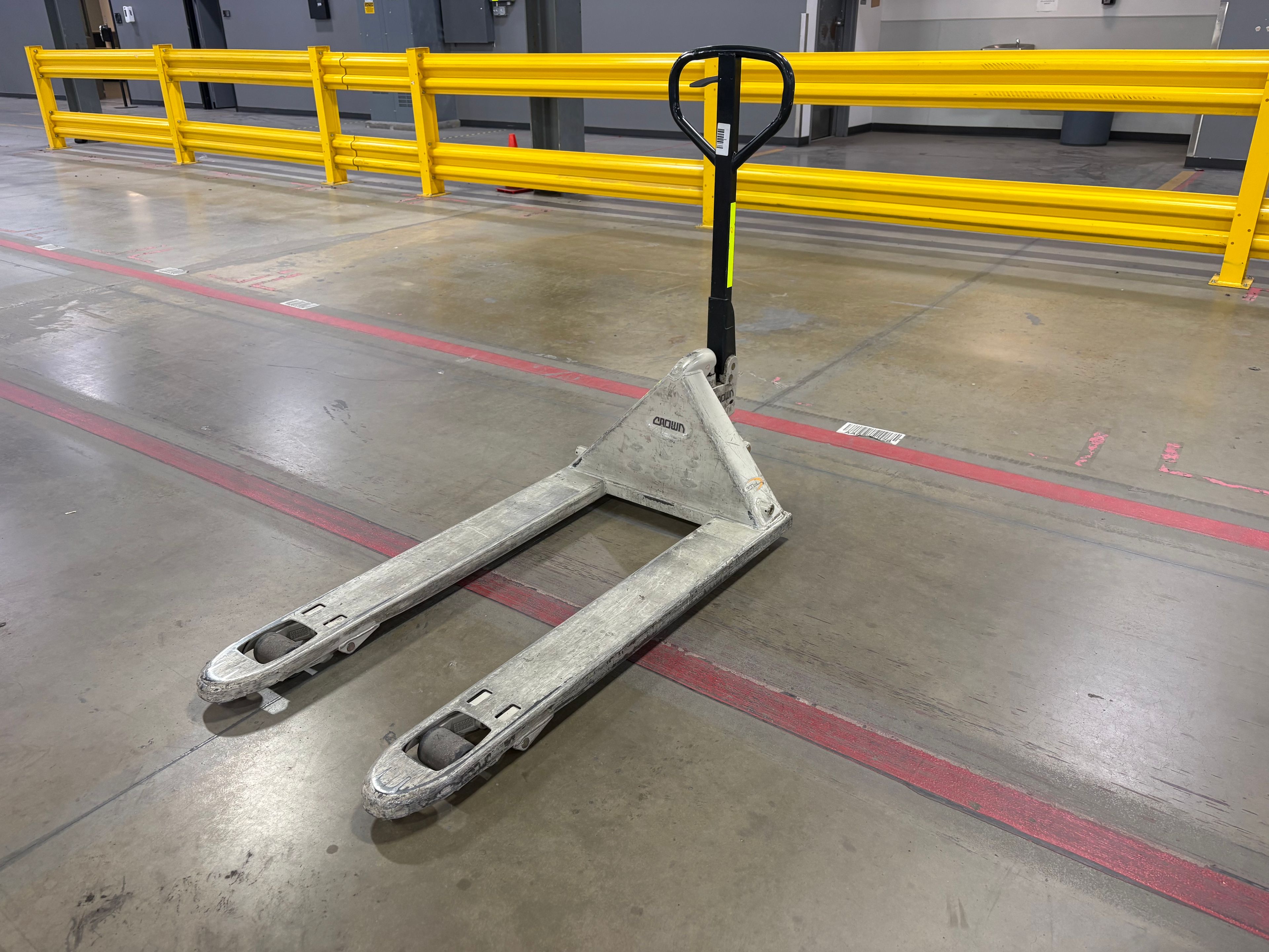 Standard Pallet Jack - Document 3
