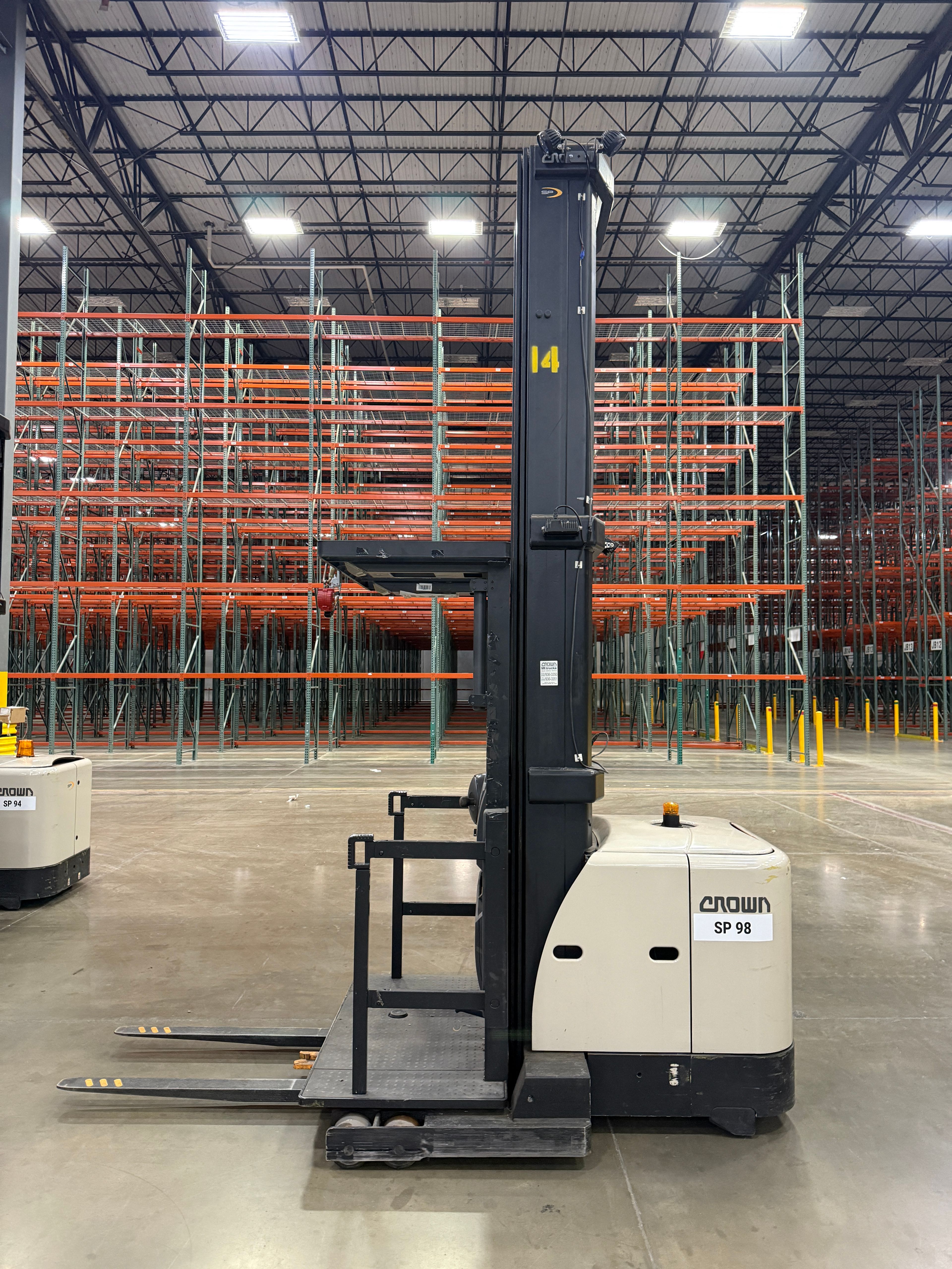 Crown Order Picker - SP-3500 - Document 4