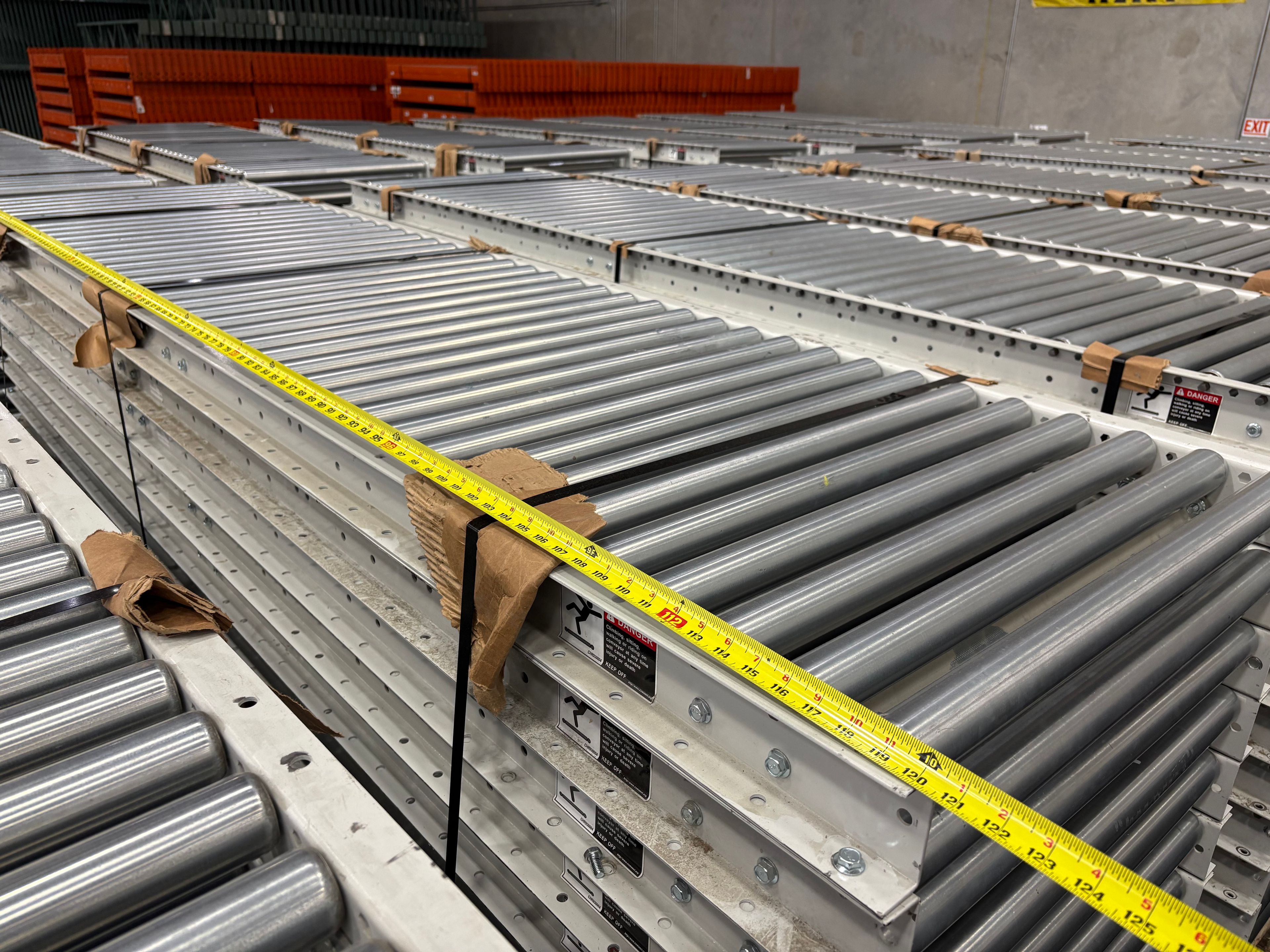 Lewcon Gravity Conveyor - 10' x 31" - Document 4