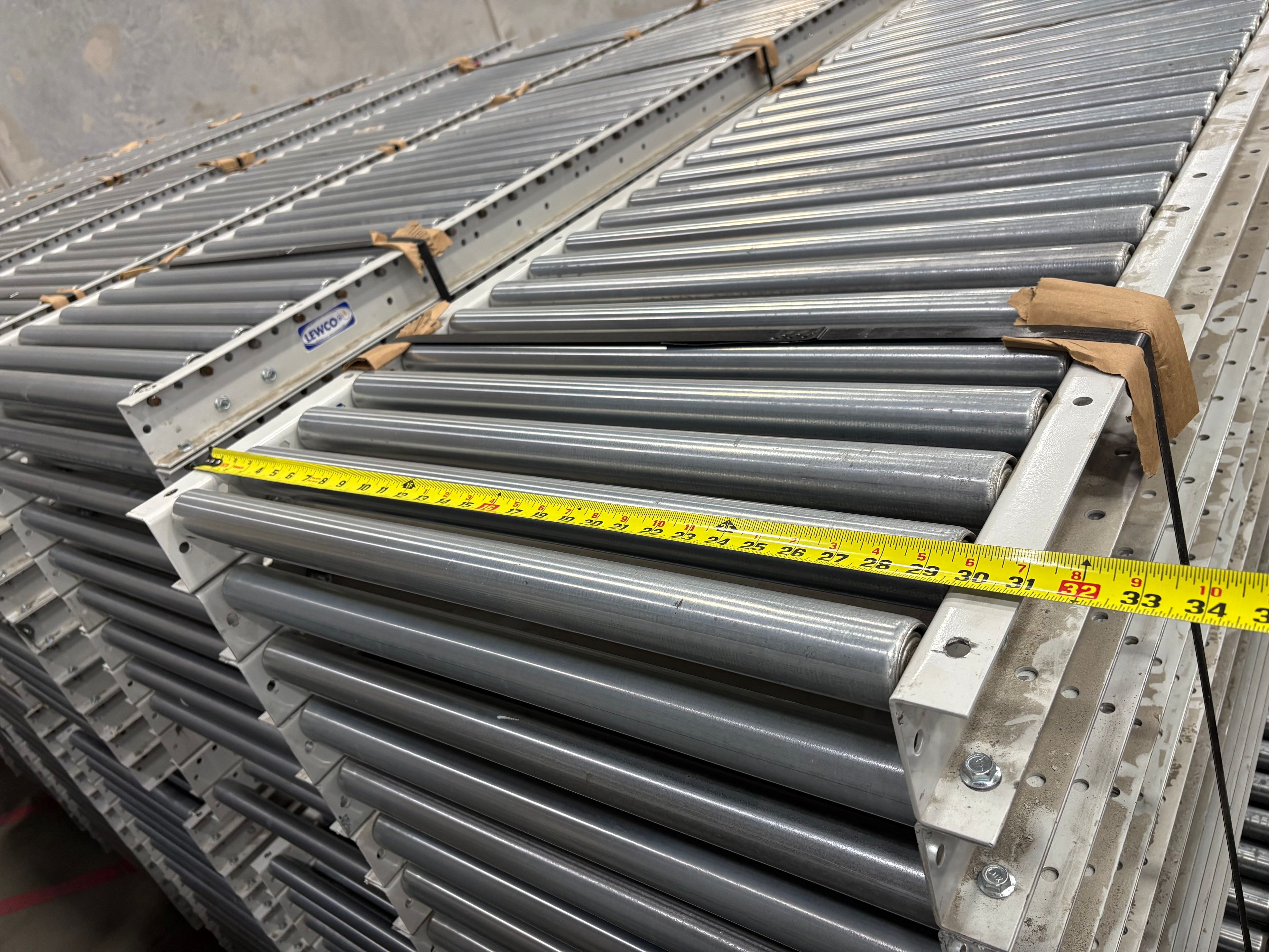 Lewcon Gravity Conveyor - 10' x 31" - Document 5
