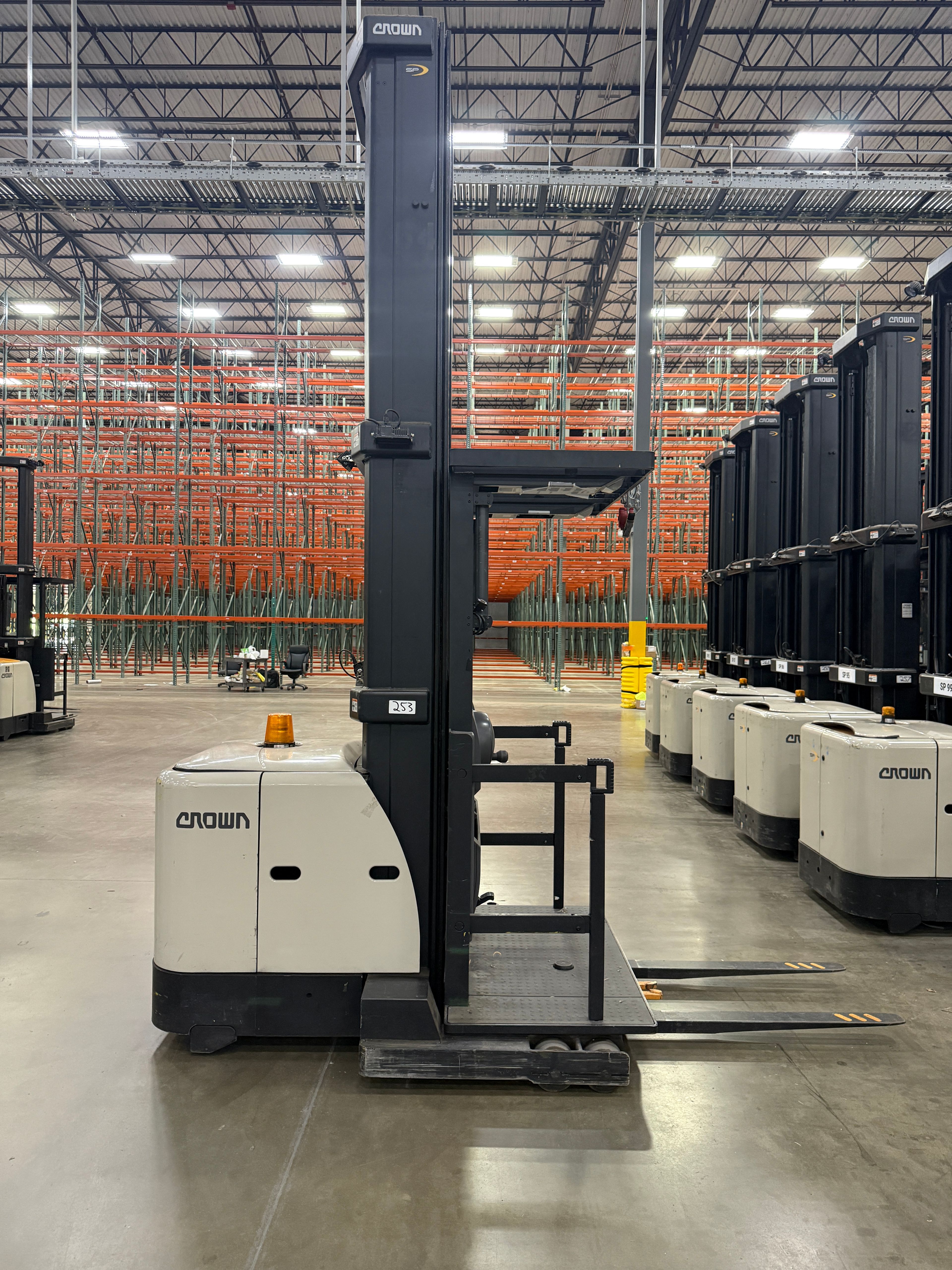 Crown Order Picker - SP-3500 - Document 4