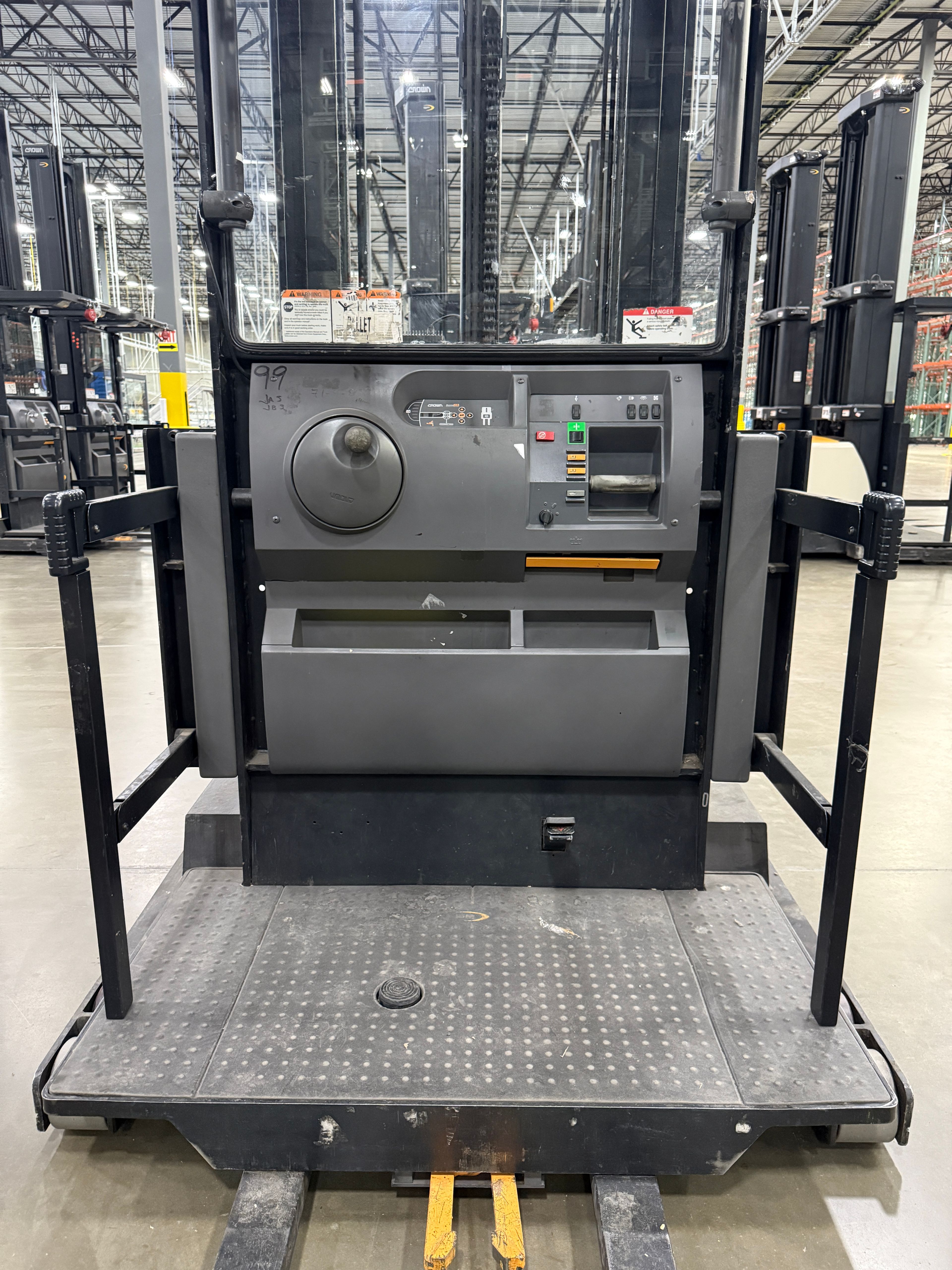 Crown Order Picker - SP-3500 - Document 6