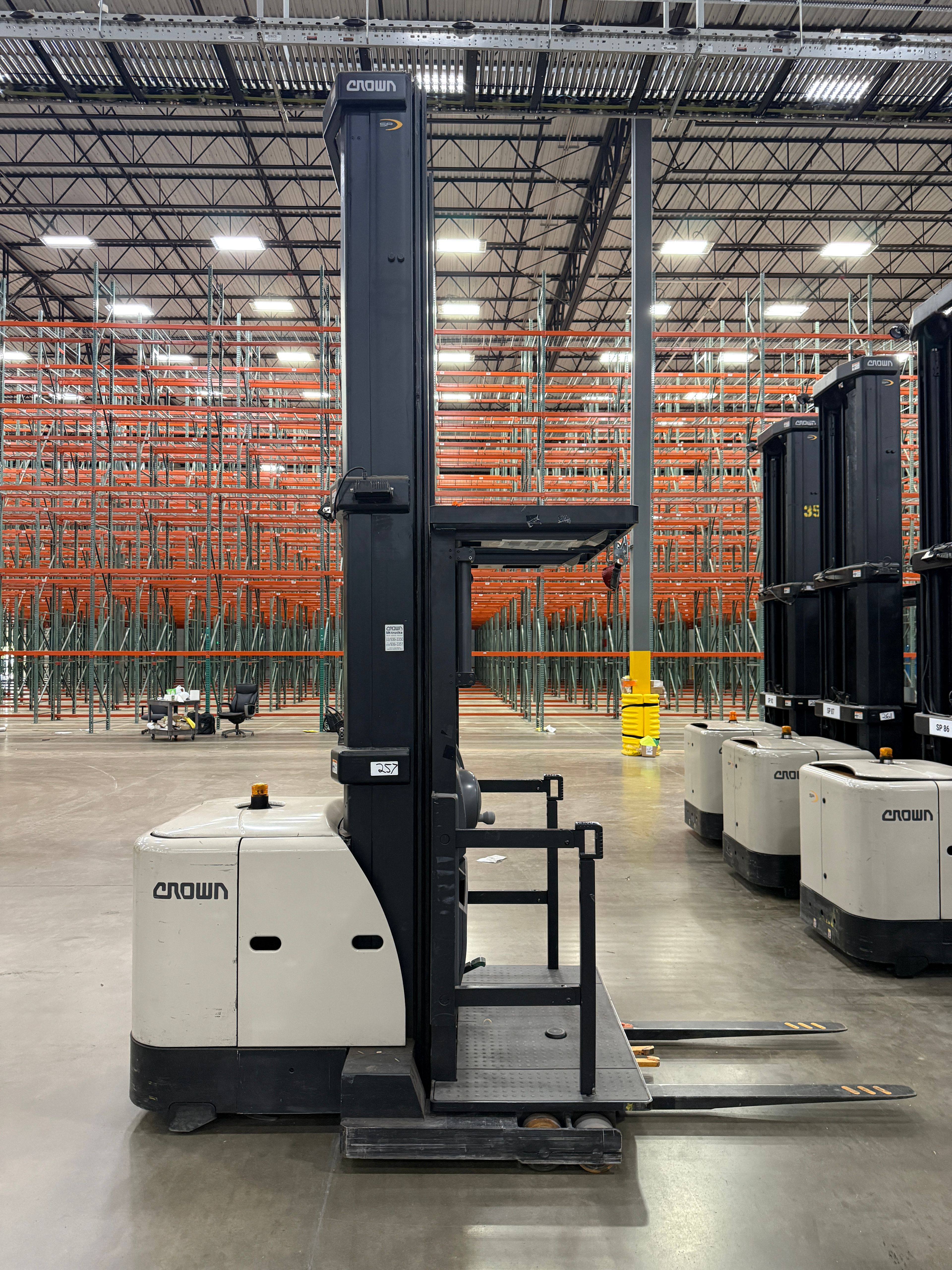 Crown Order Picker - SP-3500 - Document 4