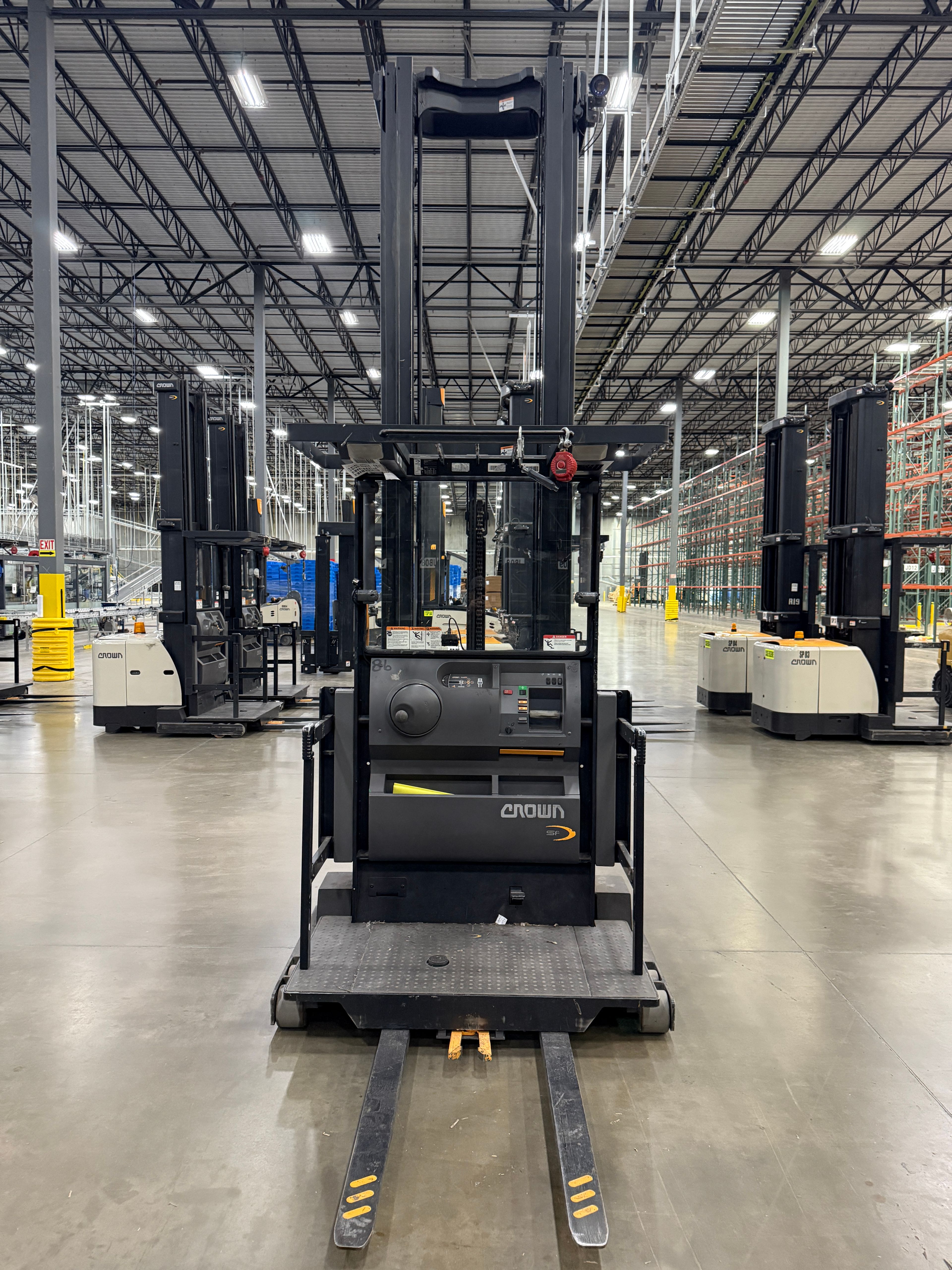 Crown Order Picker - SP-3500 - Document 5