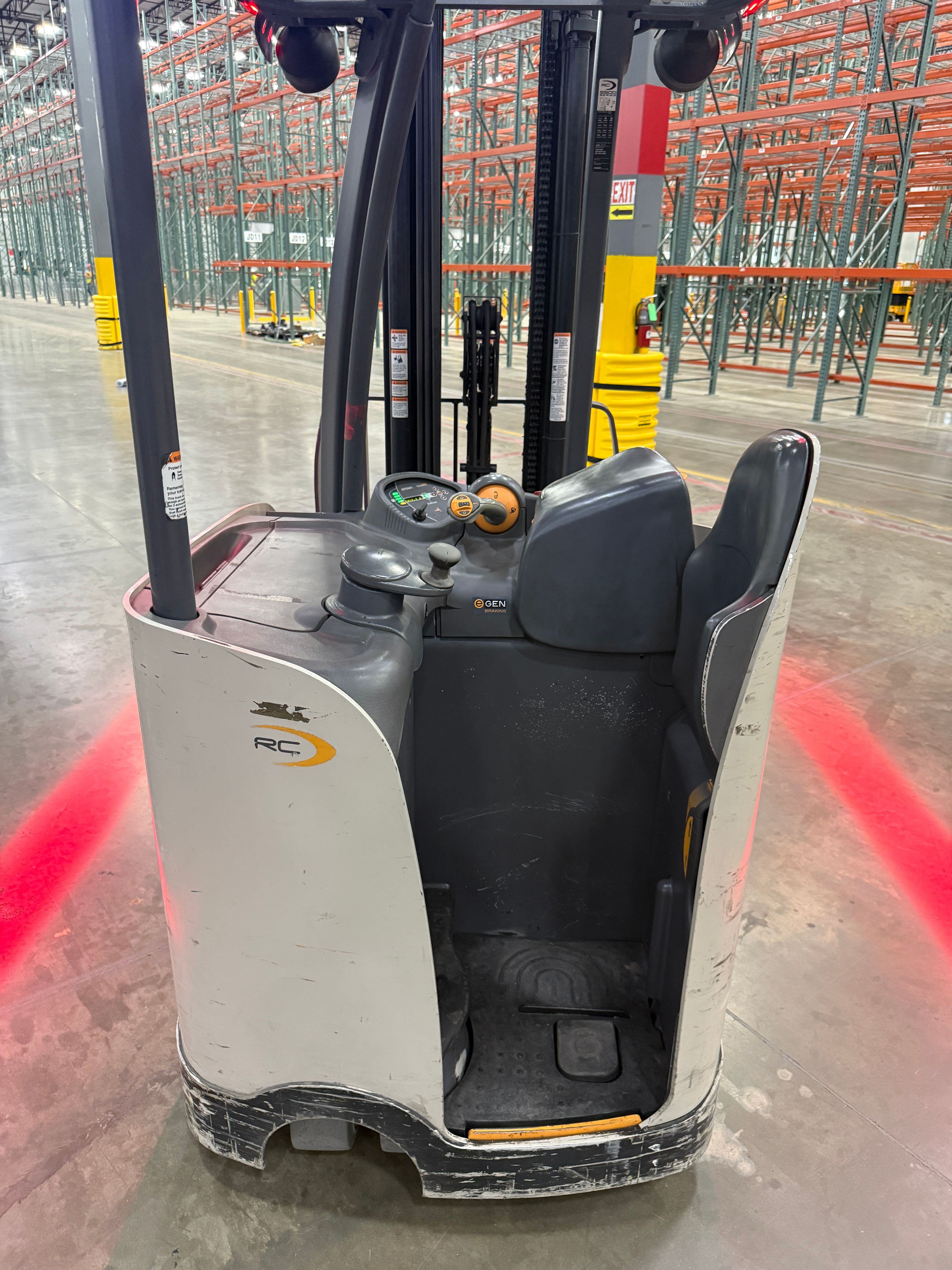 Crown Standup Counterbalance Forklift - RC-5500 - Document 4