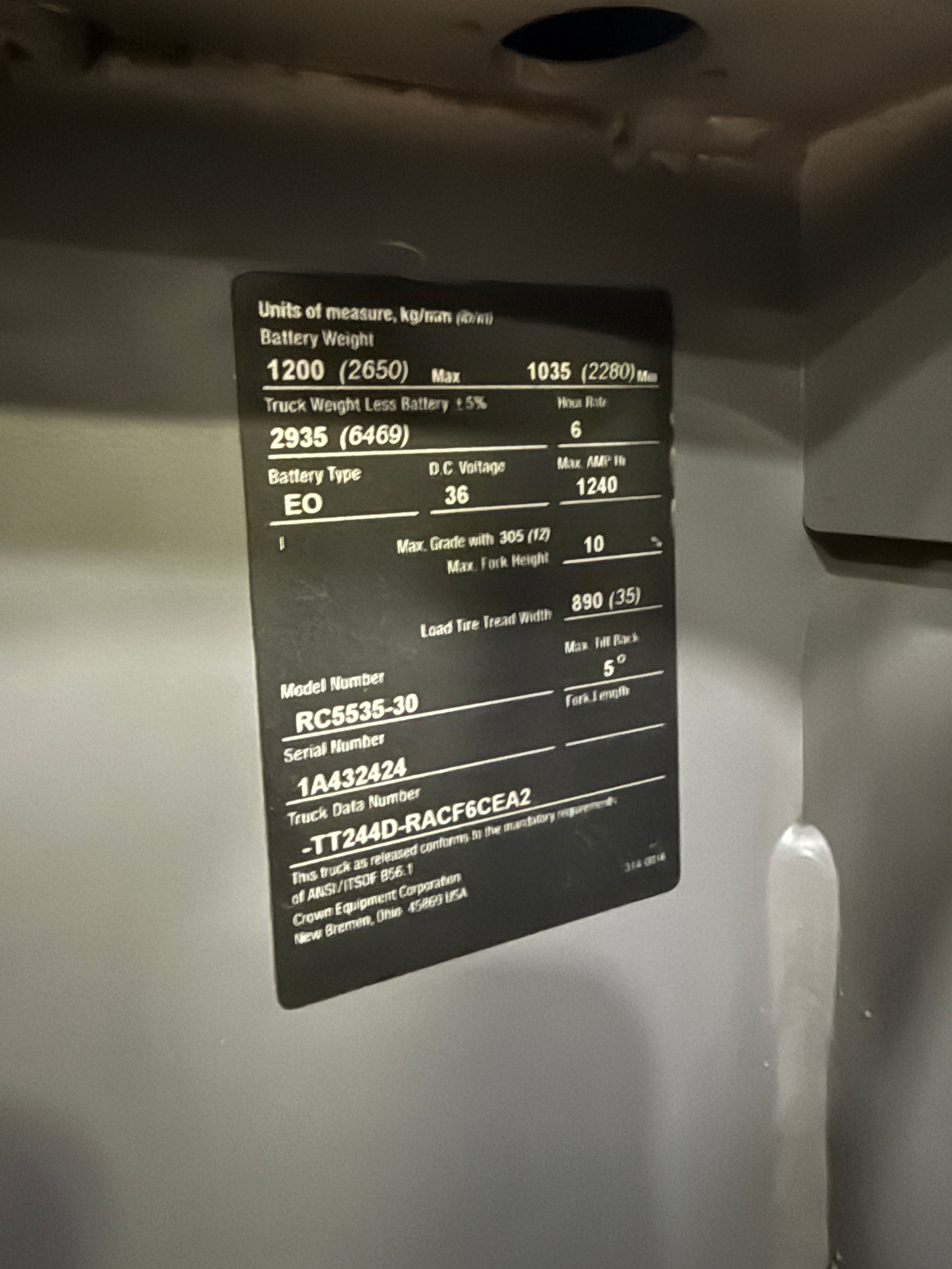 Crown Standup Counterbalance Forklift - RC-5500 - Document 7