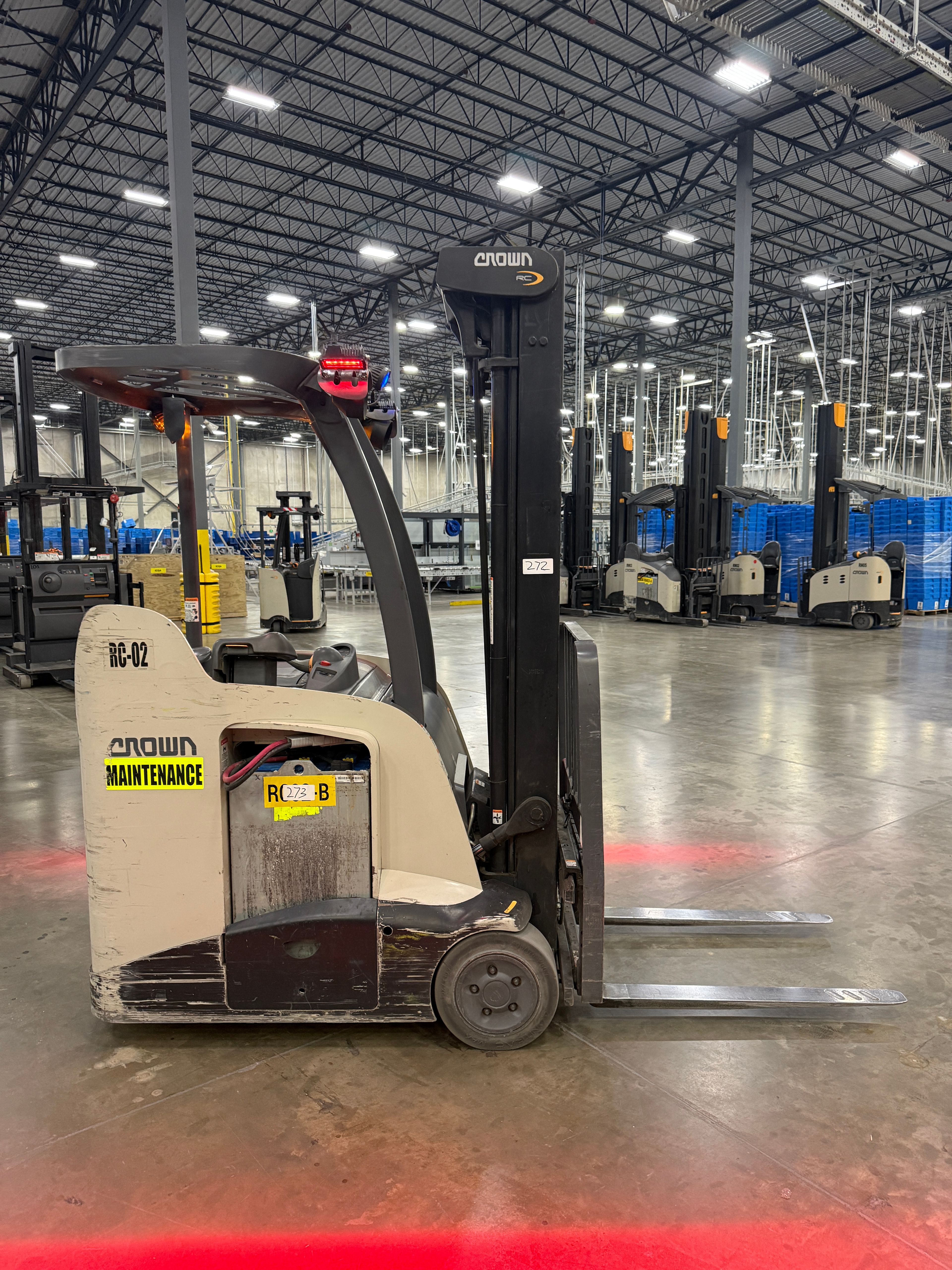 Crown Standup Counterbalance Forklift - RC-5500 - Document 2
