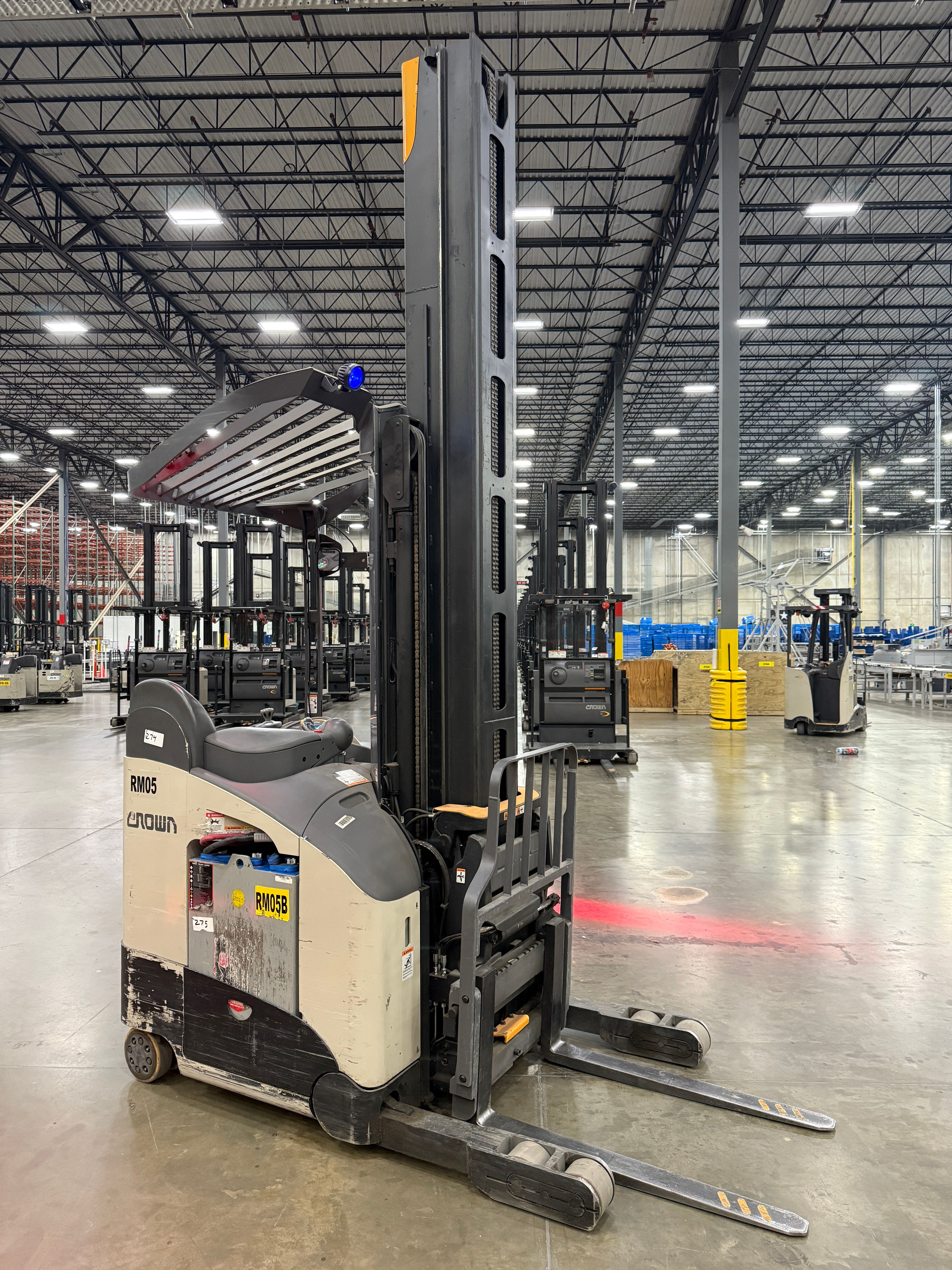 Crown Reach Truck - RM-6000