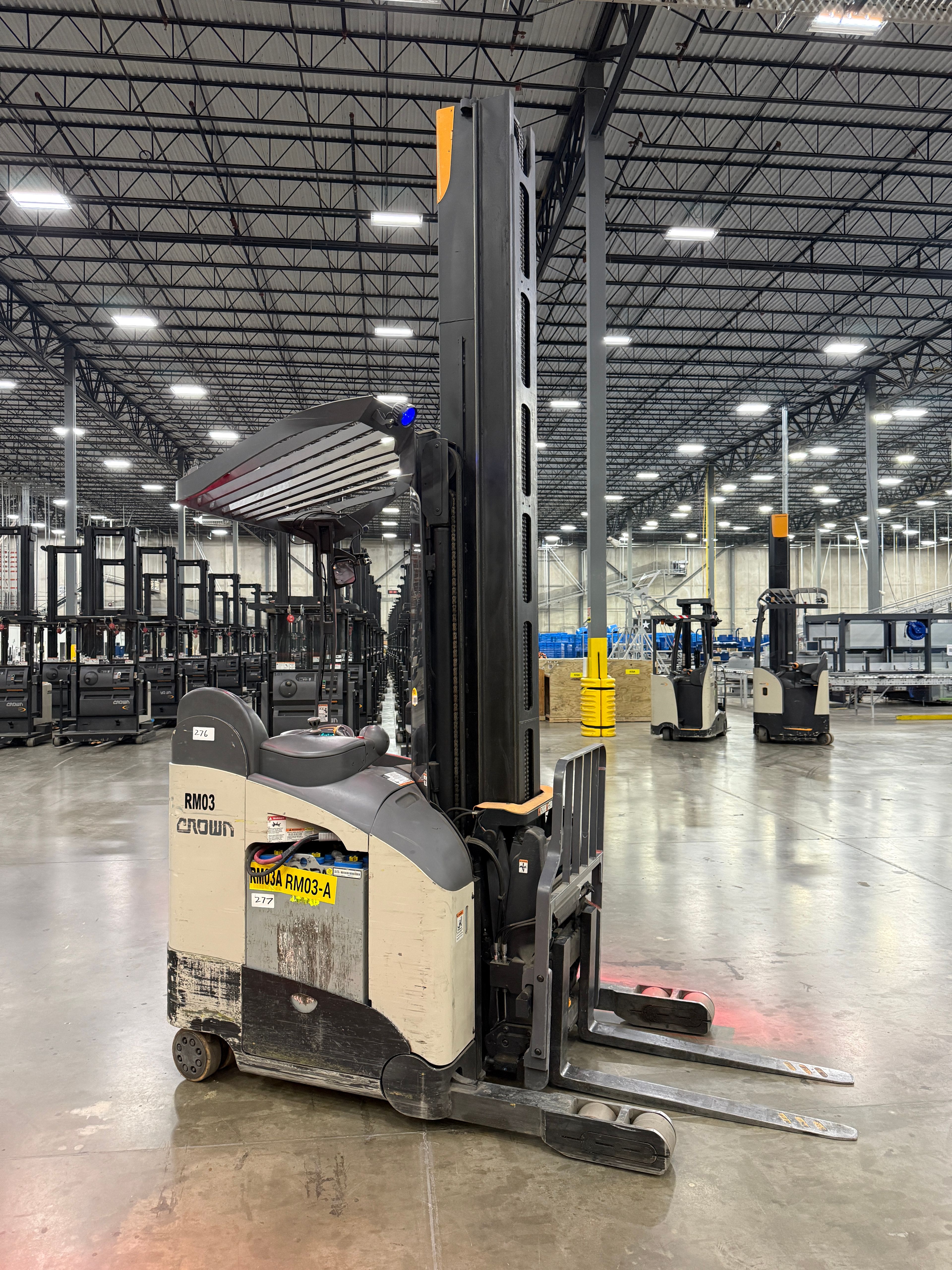 Crown Reach Truck - RM-6000