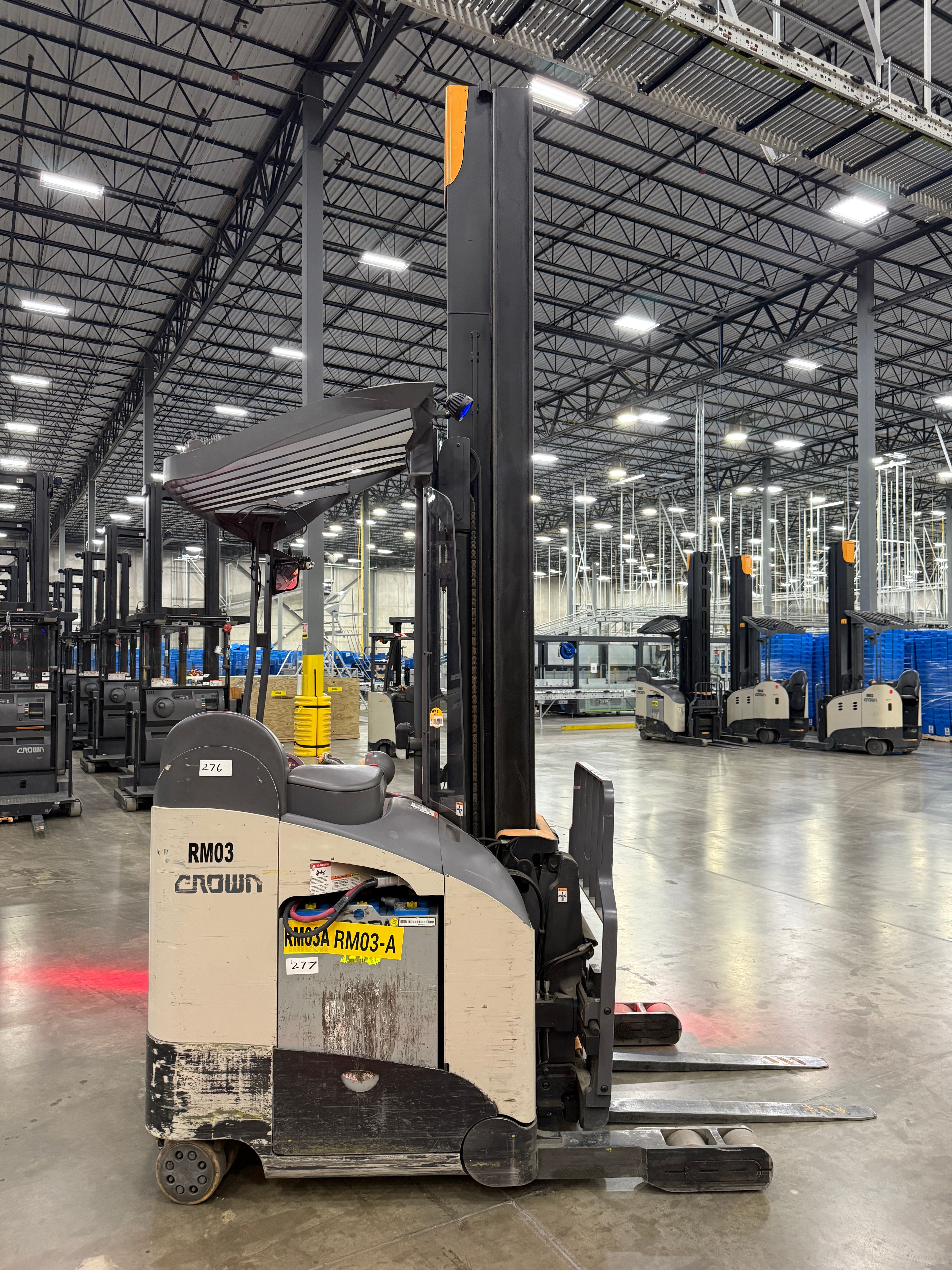 Crown Reach Truck - RM-6000 - Document 2