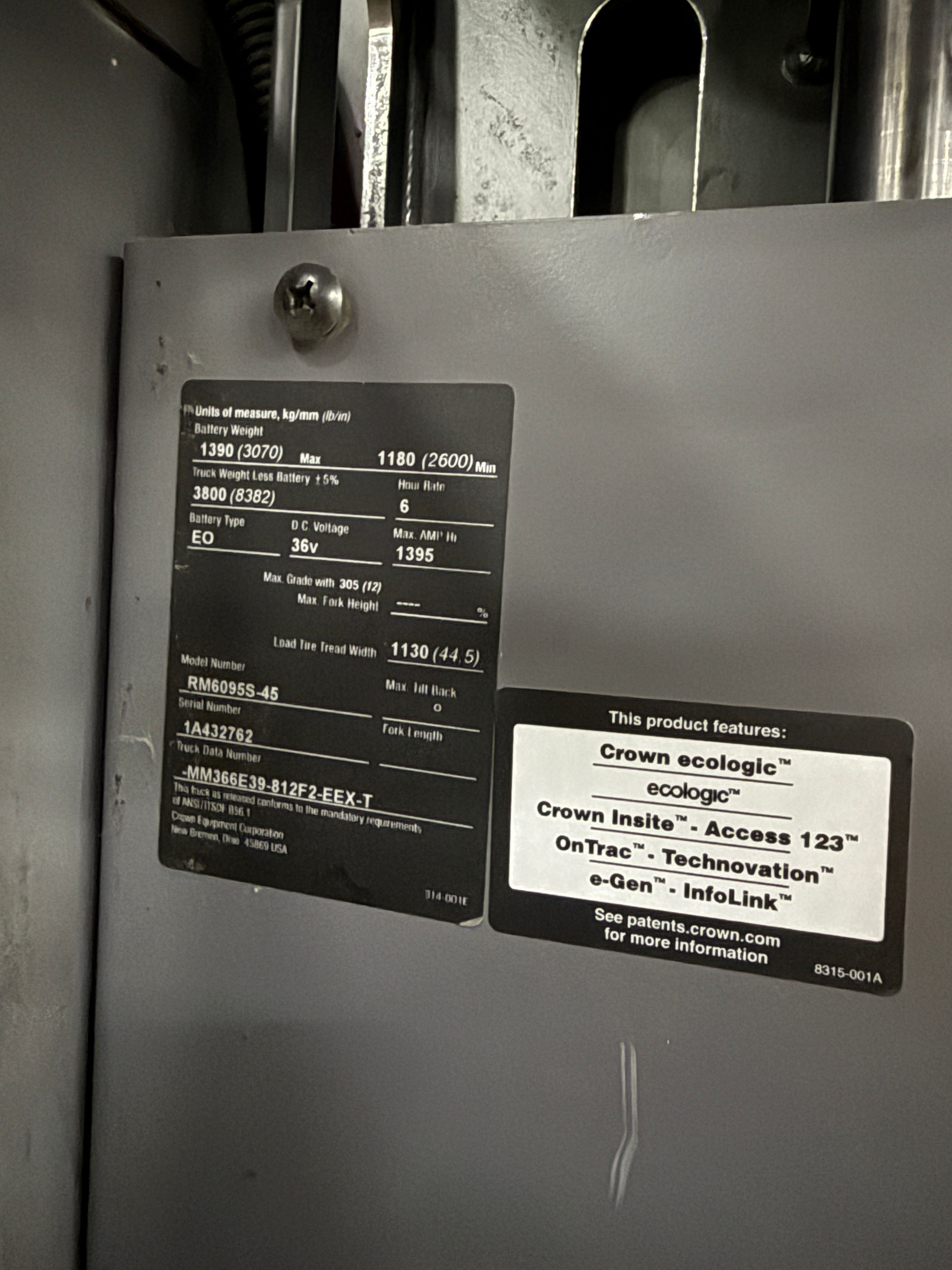 Crown Reach Truck - RM-6000 - Document 7