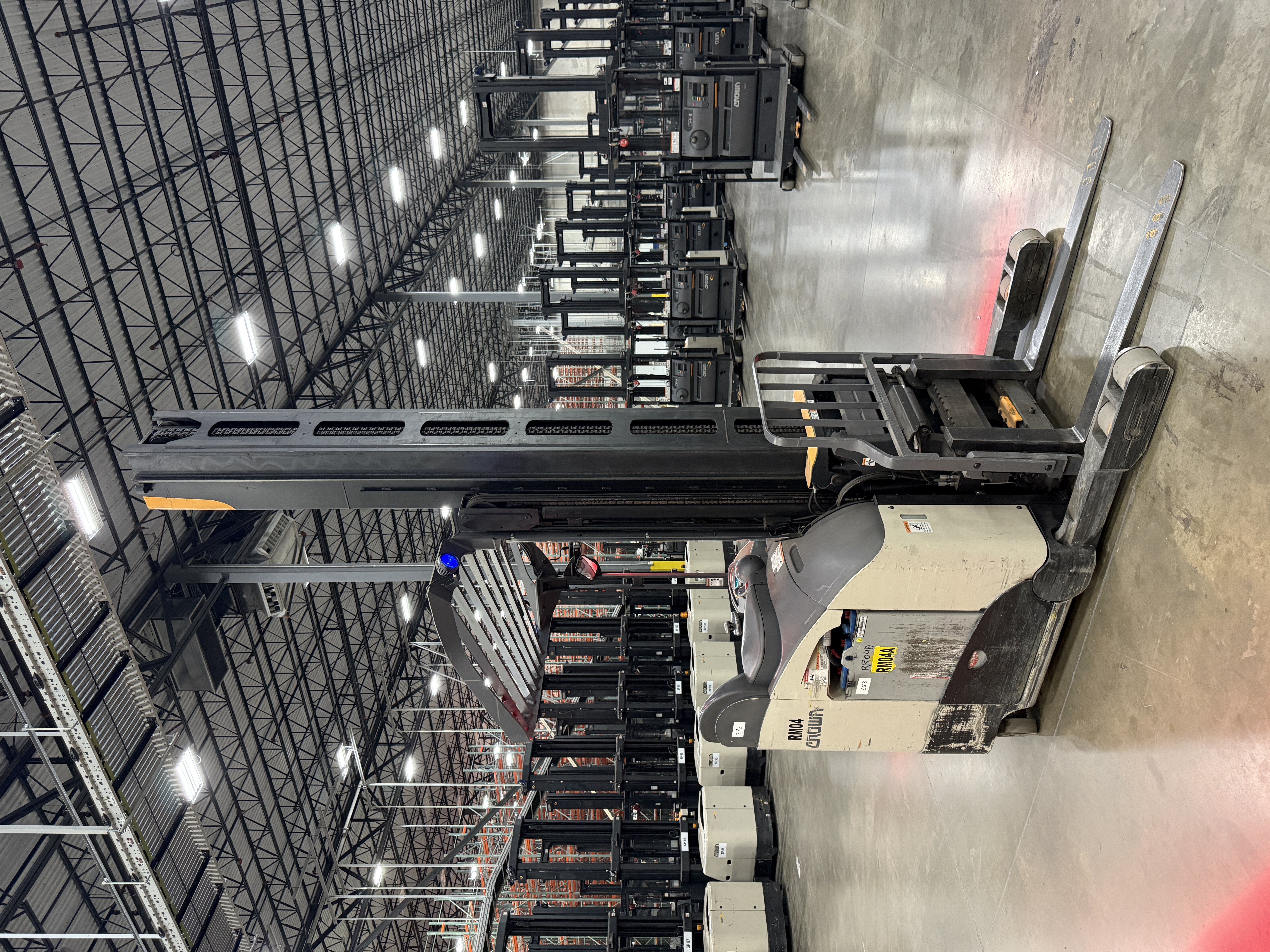 Crown Reach Truck - RM-6000