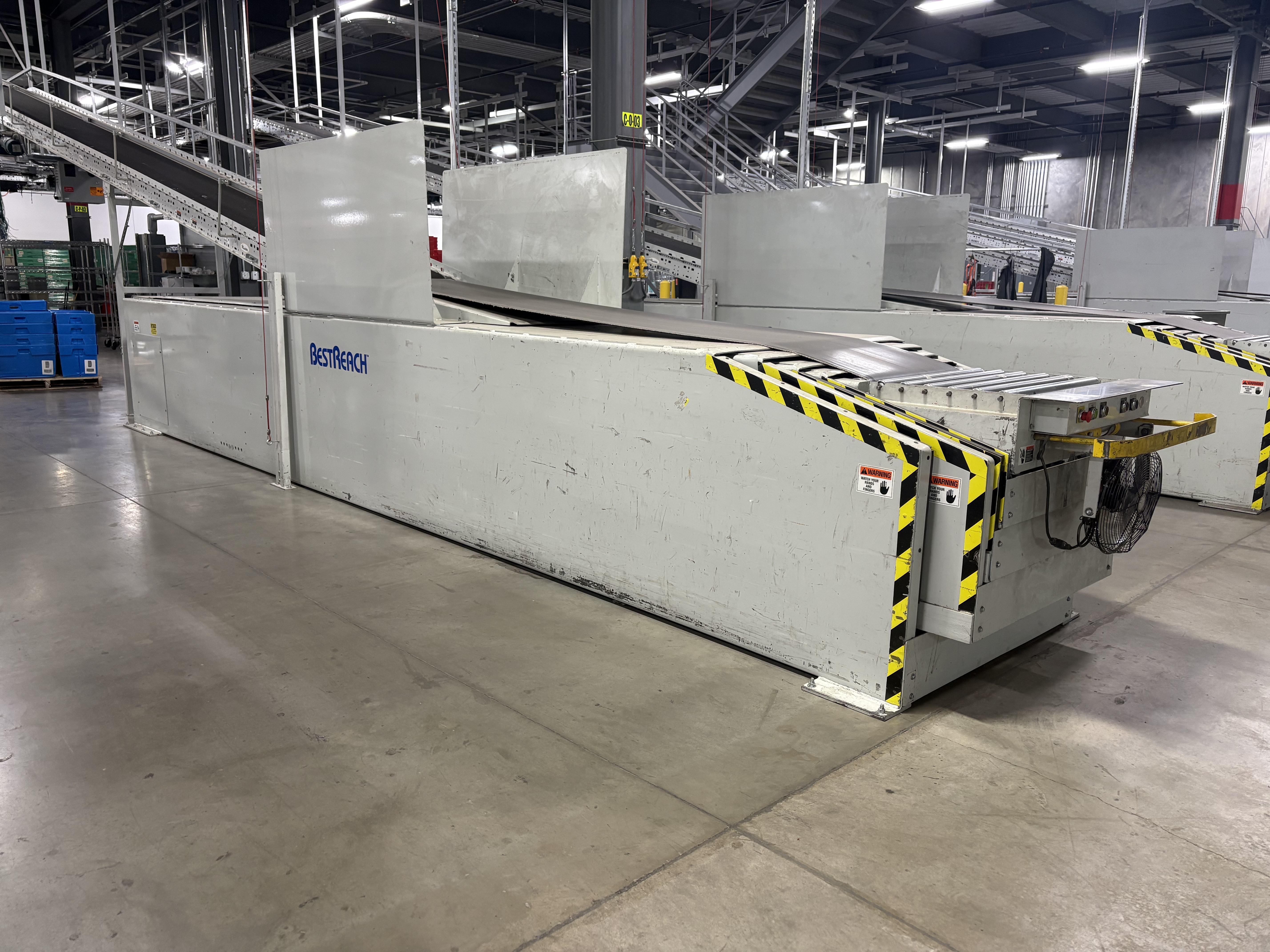 Best Reach Automated Un-Truck Loader - 23' x 48" x 43" - Three Boom