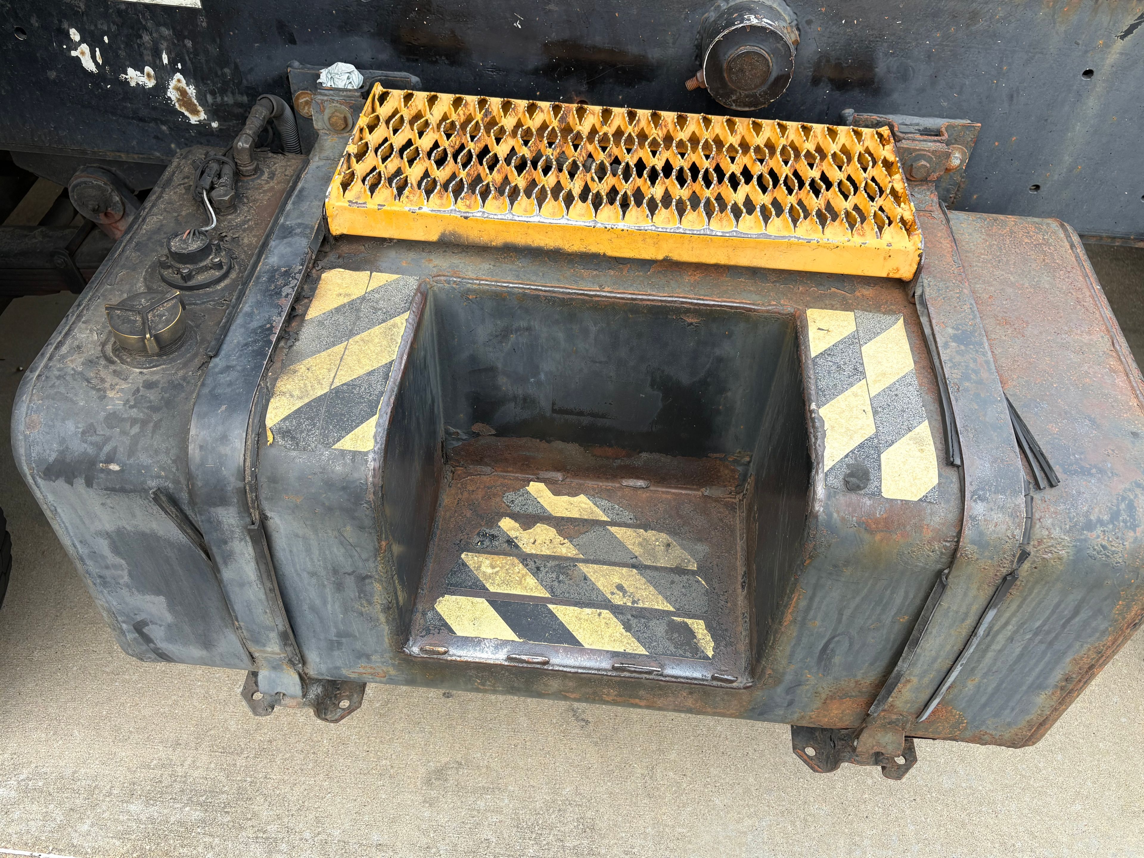 Capacity Yard Dog - Model TJ5000 - Document 6