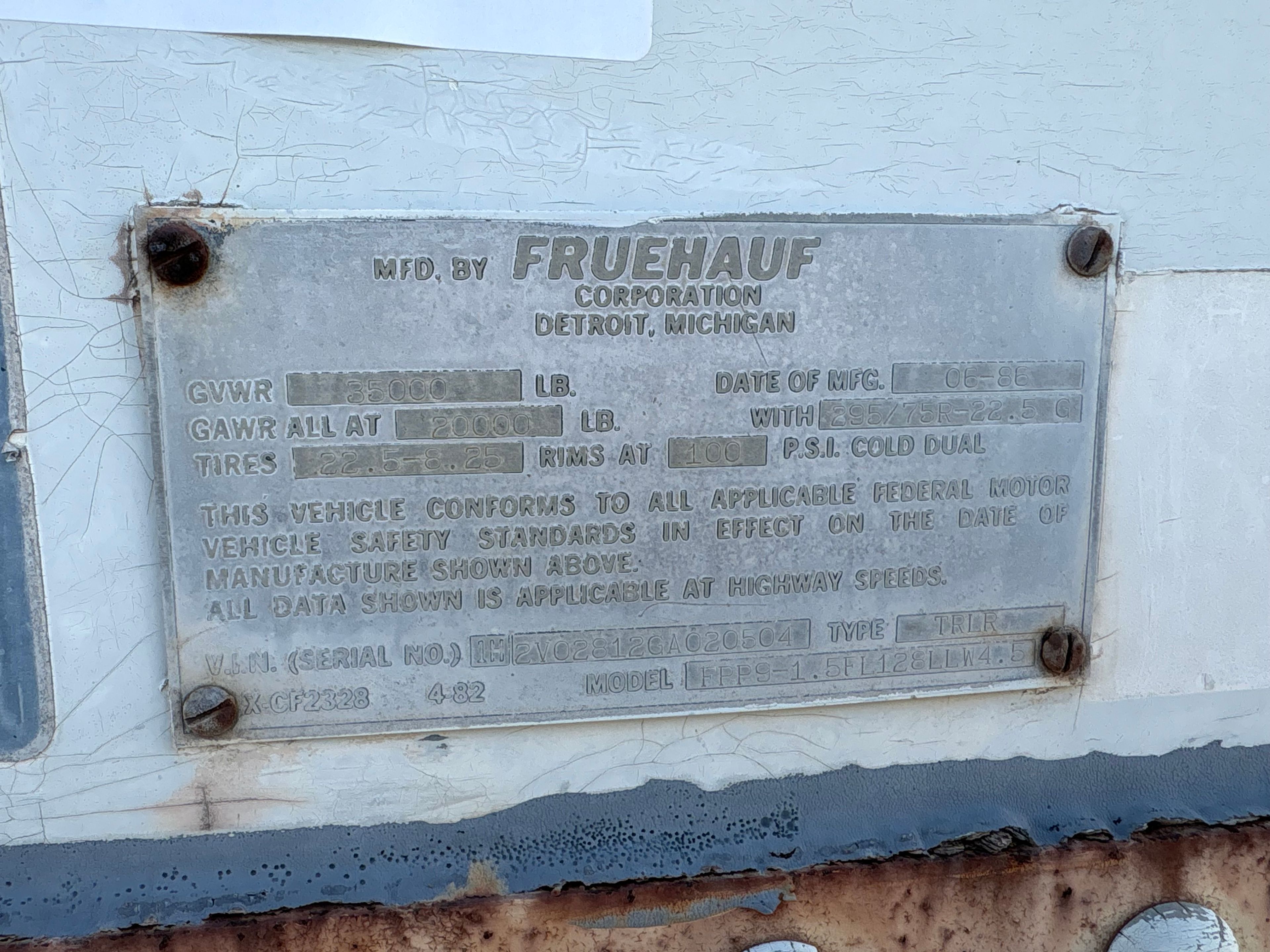 1986 Fruehauf 28' Box Trailer - Document 5