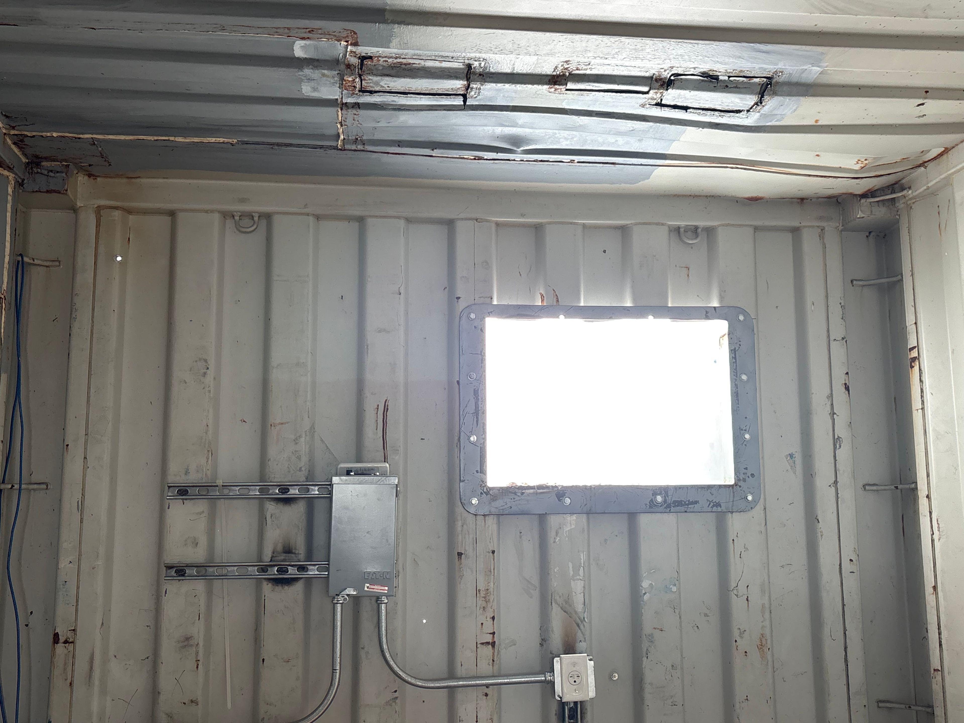 CIMC Storage Container - 40' x 8' x 116" - 2700 Cubic Feet - 3' x 3' Window Hole - Document 12
