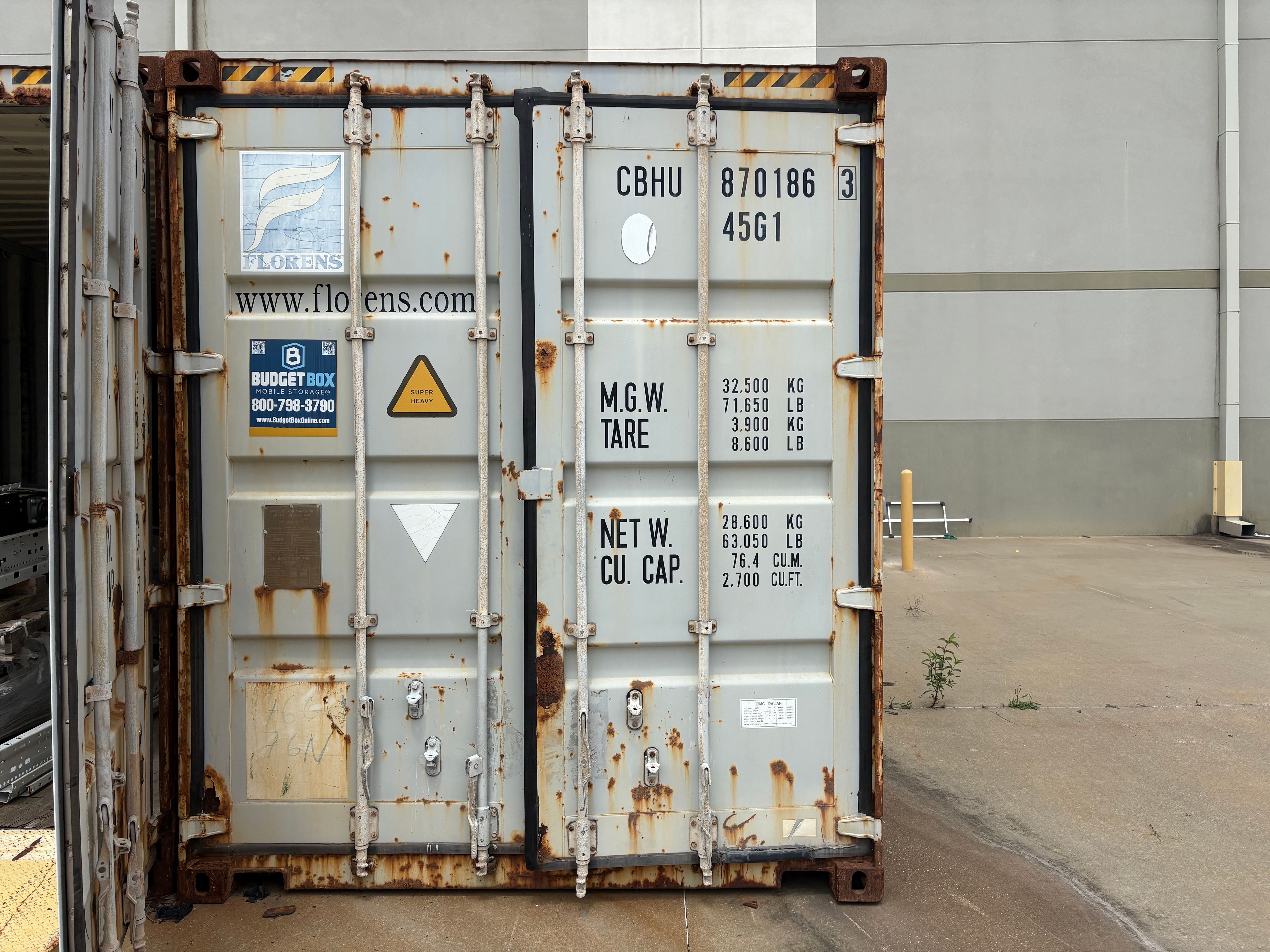 CIMC Storage Container - 40' x 8' x 116" - 2700 Cubic Feet - 3' x 3' Window Hole - Document 4