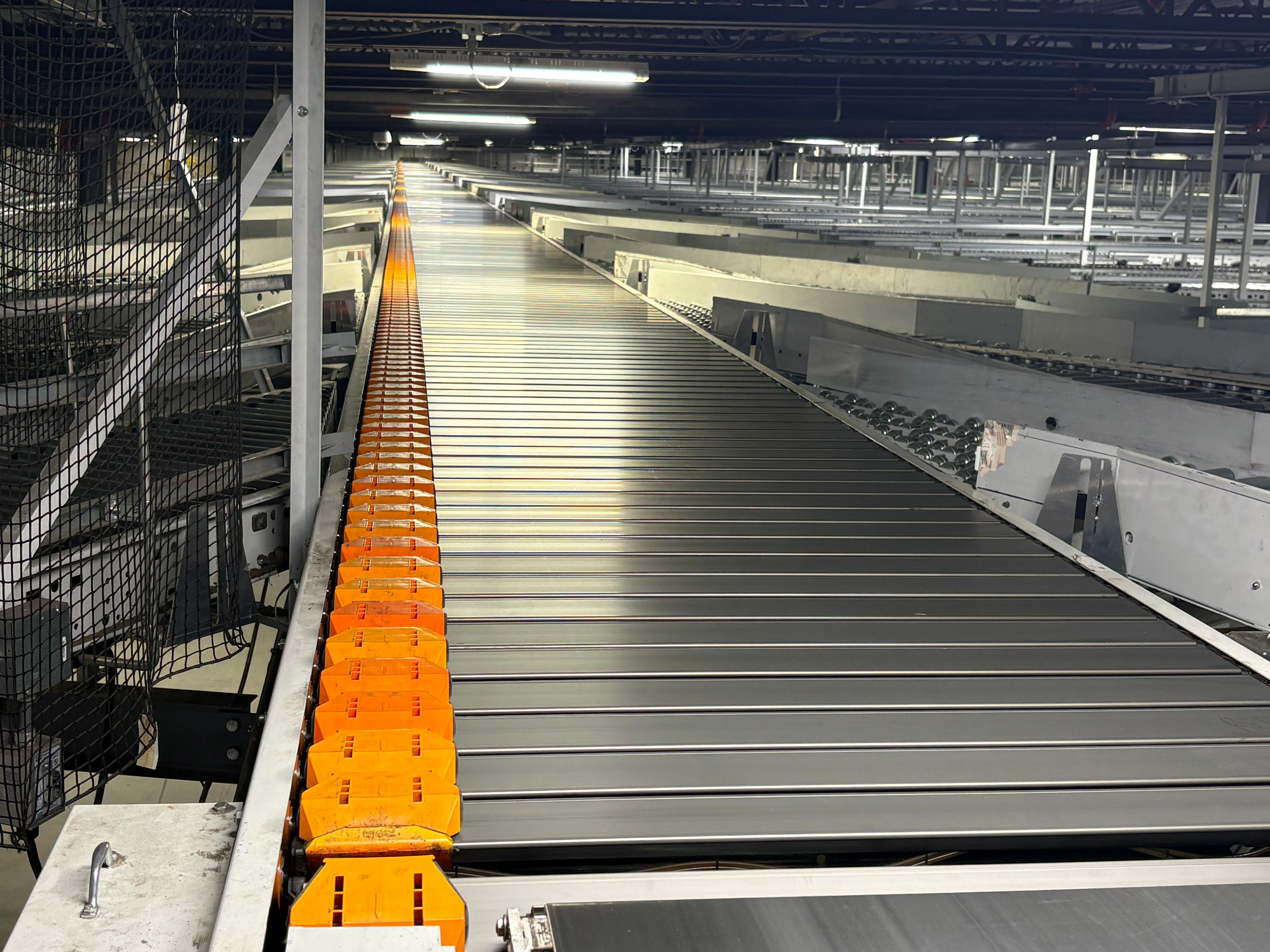 Dematic High Rate Slat Sorter -  Model 2420 RS200 Plus - 273'  x 54" x 39" - Document 3