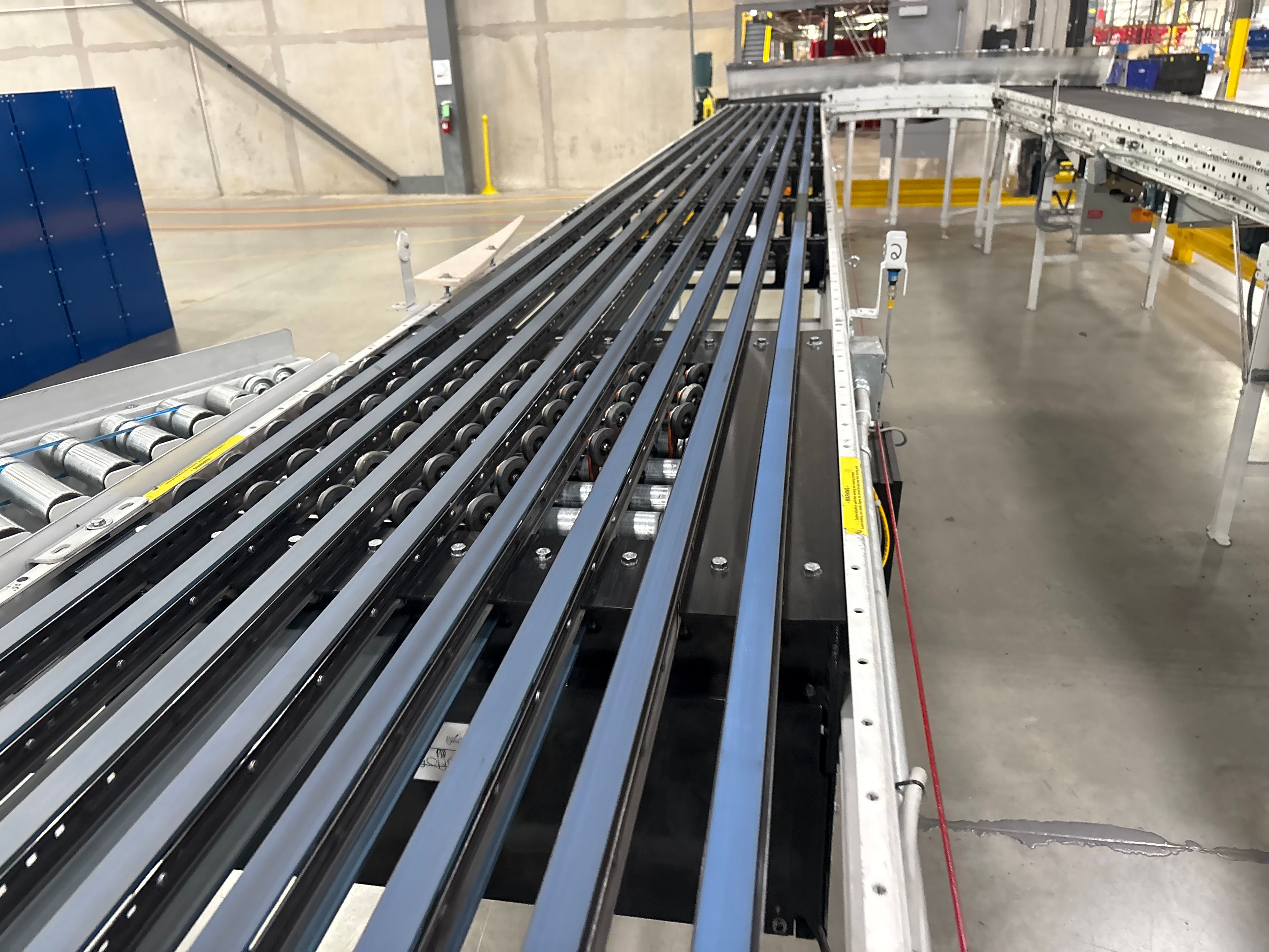 TGW Narrow Belt Sorter - NBS 30/90 -  118' 4" x 30" x 22" - 4 Send-offs - Document 11