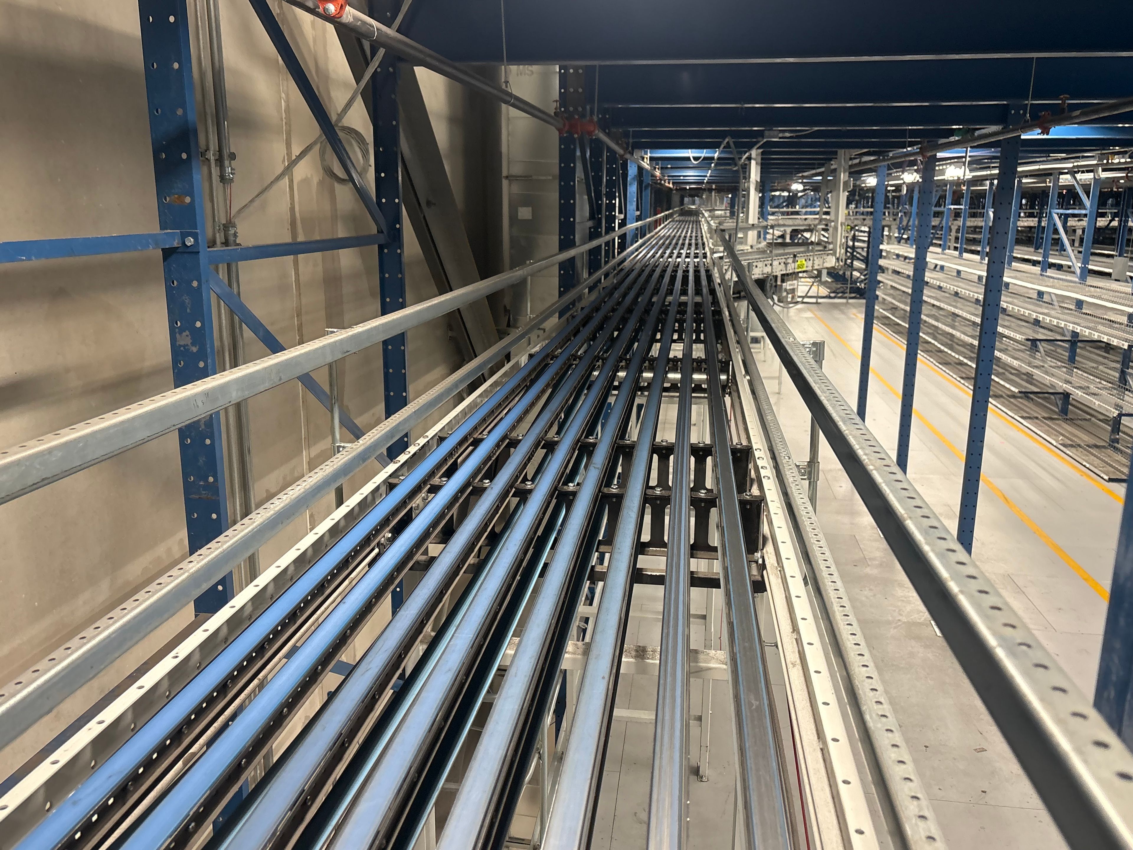 TGW Narrow Belt Sorter - NBS 30/90 - 57' 7" x 30" x 22" - 5 Send-Offs - Document 4