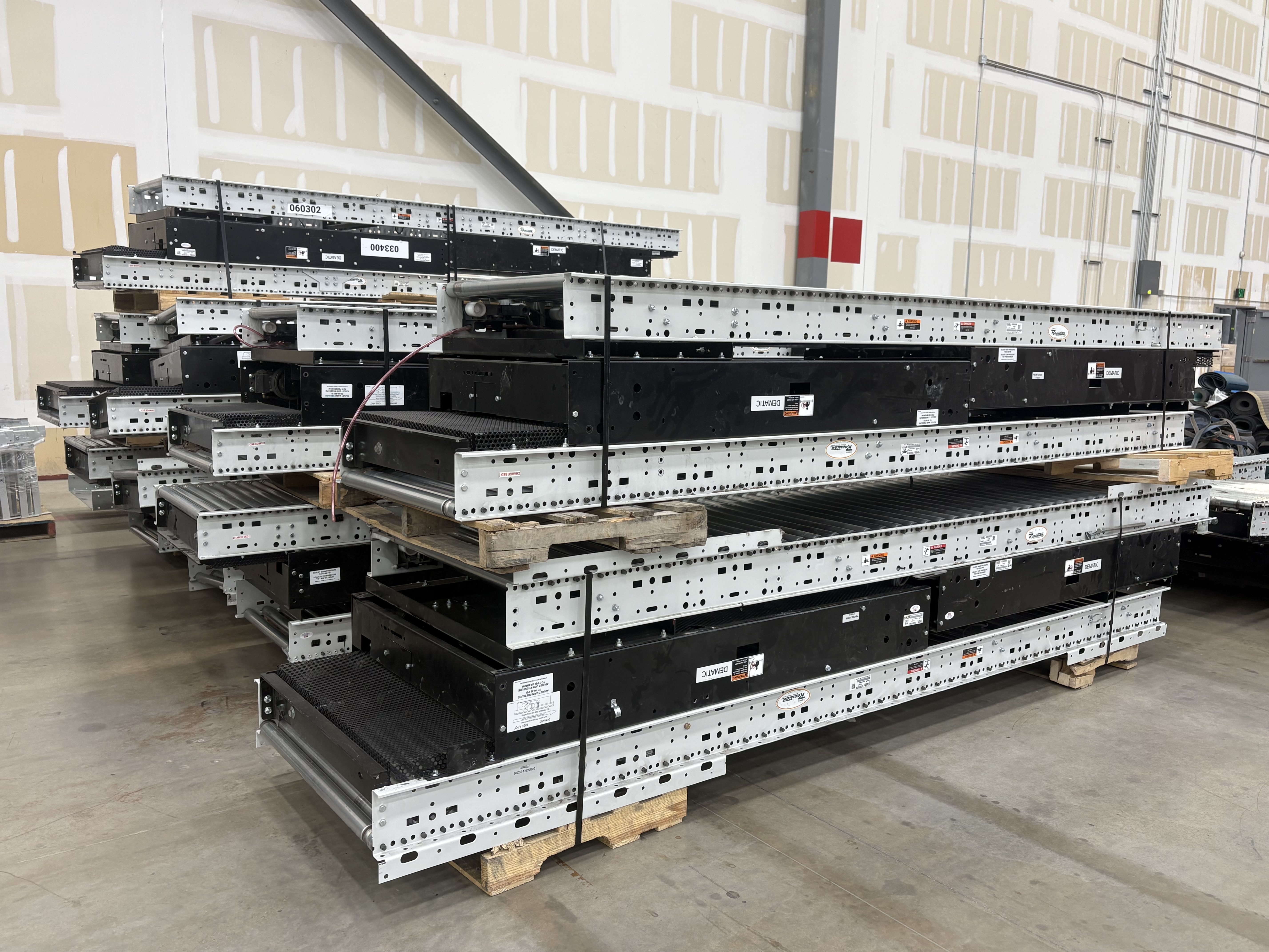 Dematic Rapistan MDR Motor Conveyor Bed - 144" x 31"