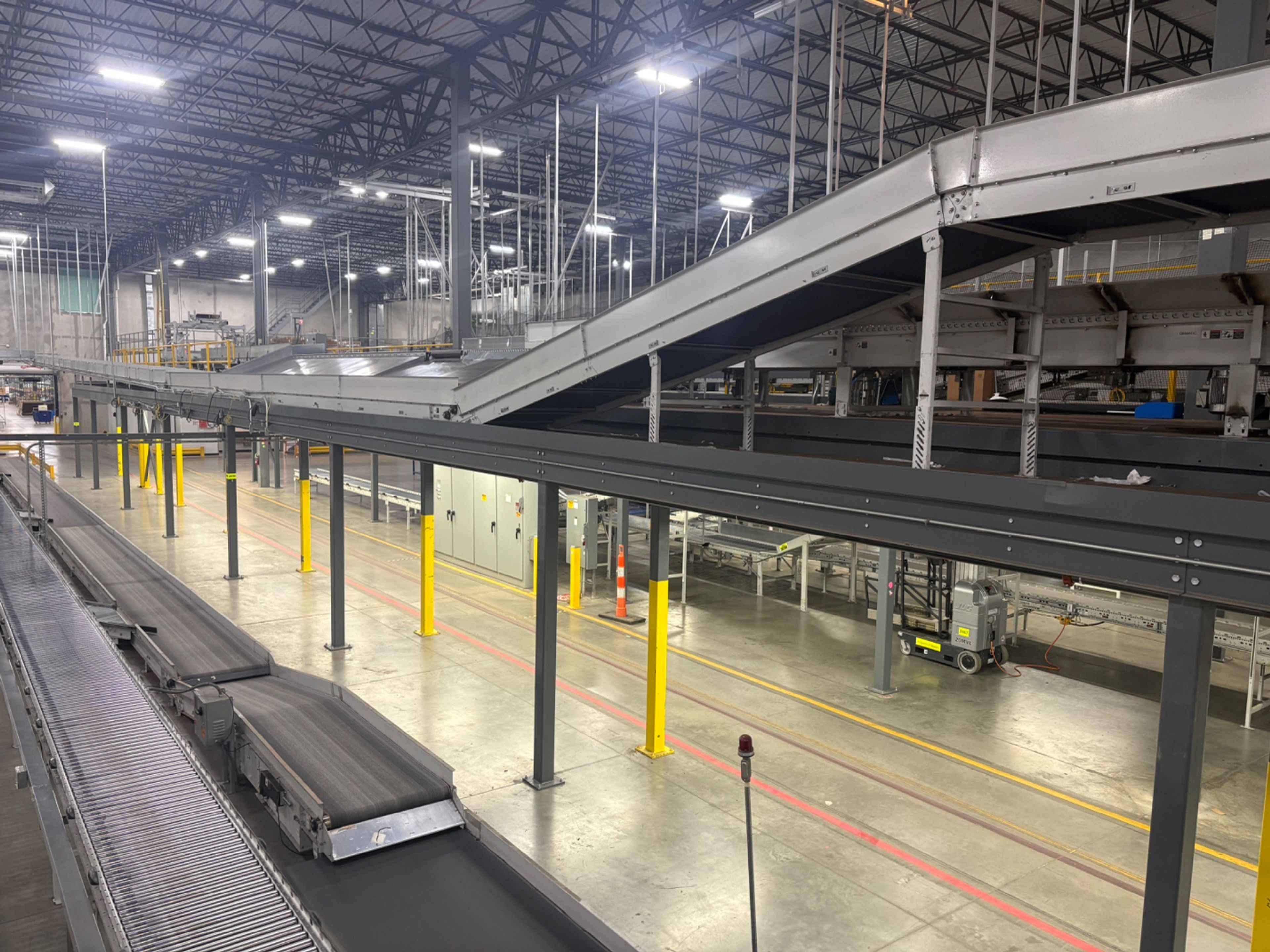 Mezzanine - 242' x 17' - (1) Staircase - 10' 10" / 9' 10" Clear - Document 7