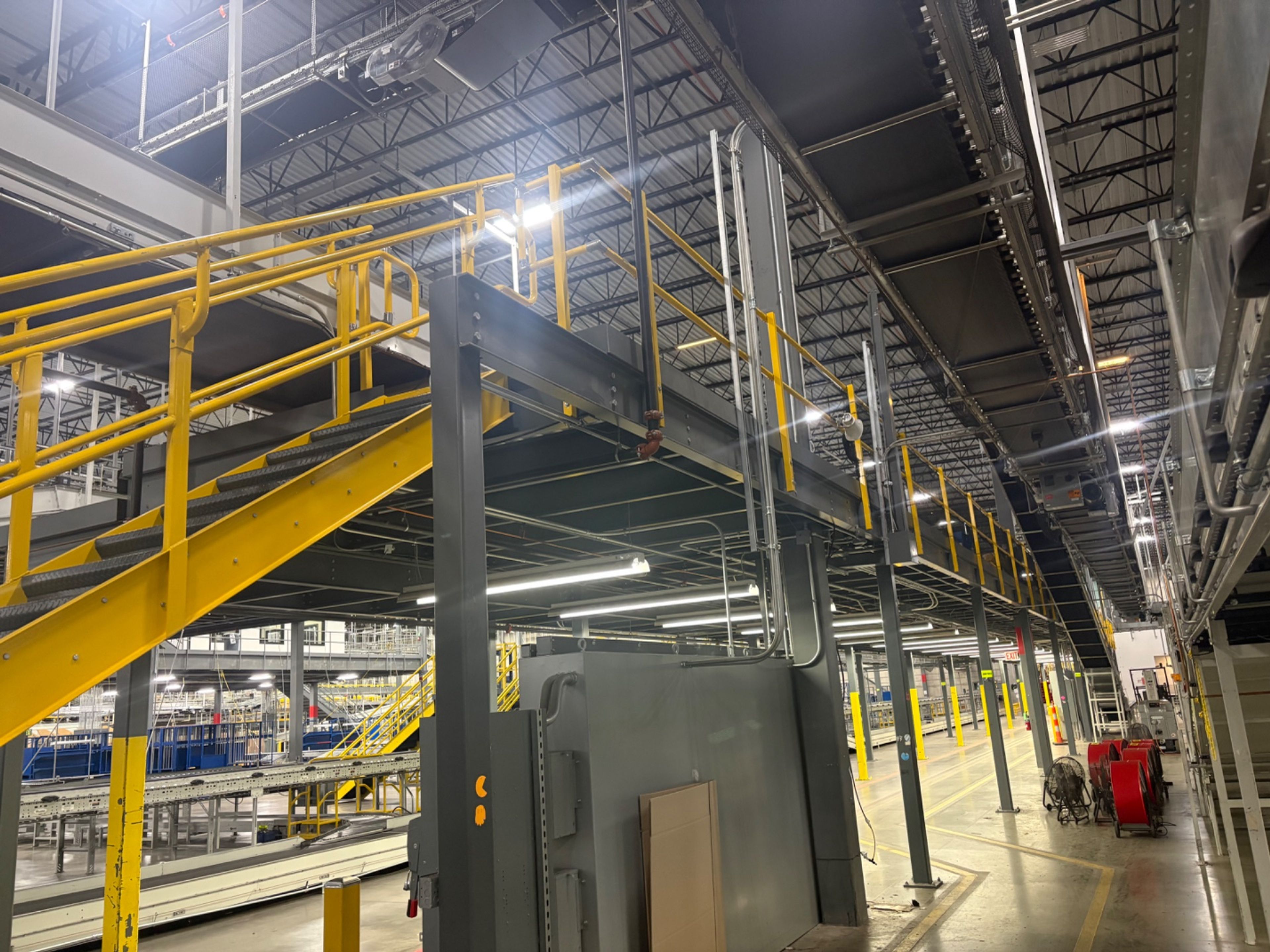Mezzanine - 242' x 17' - (1) Staircase - 10' 10" / 9' 10" Clear - Document 5