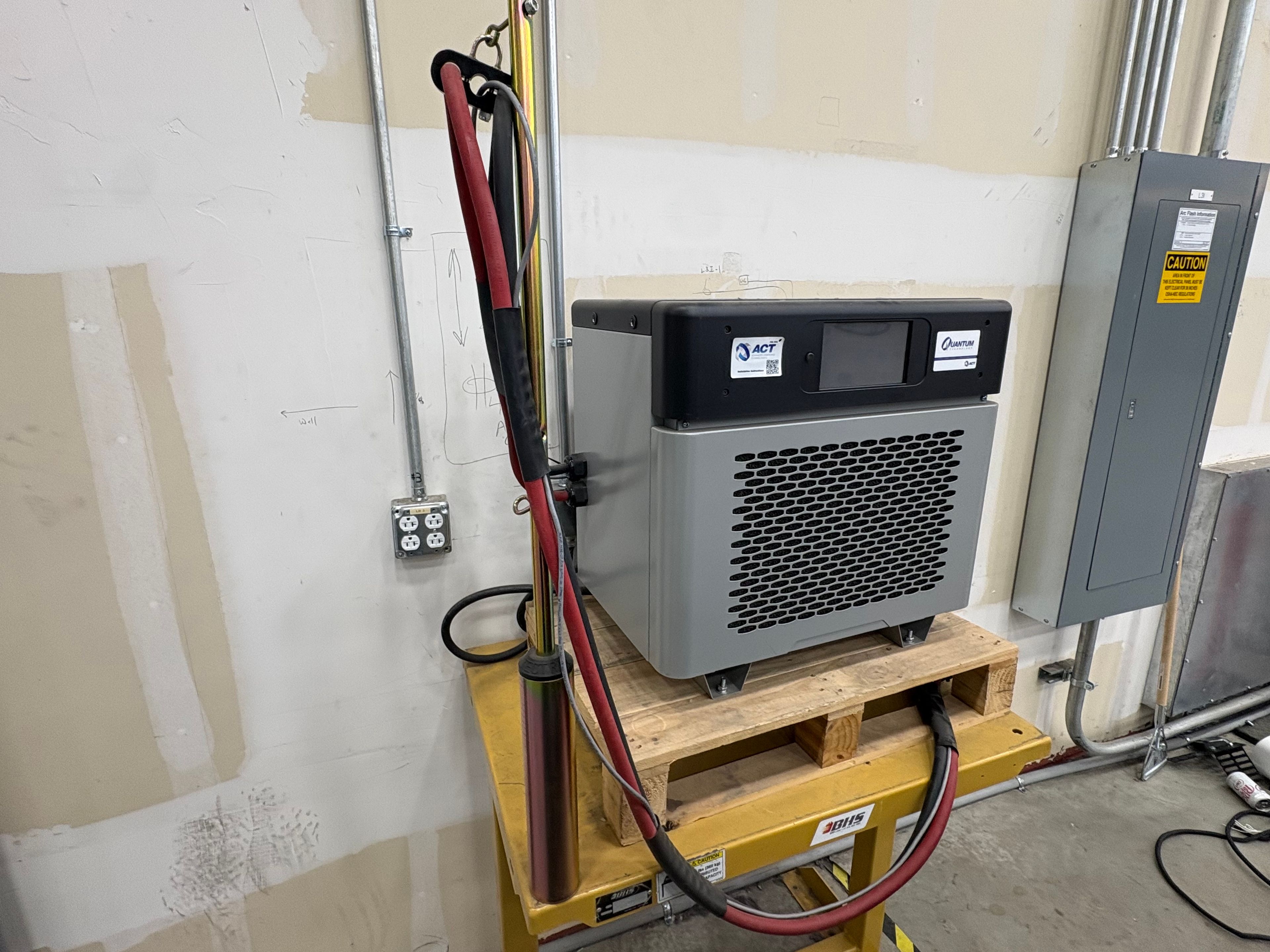 Quantum Technology Lithium Ion Charger - Hardwired - 480V - 2' x 16" x 30" - Document 1