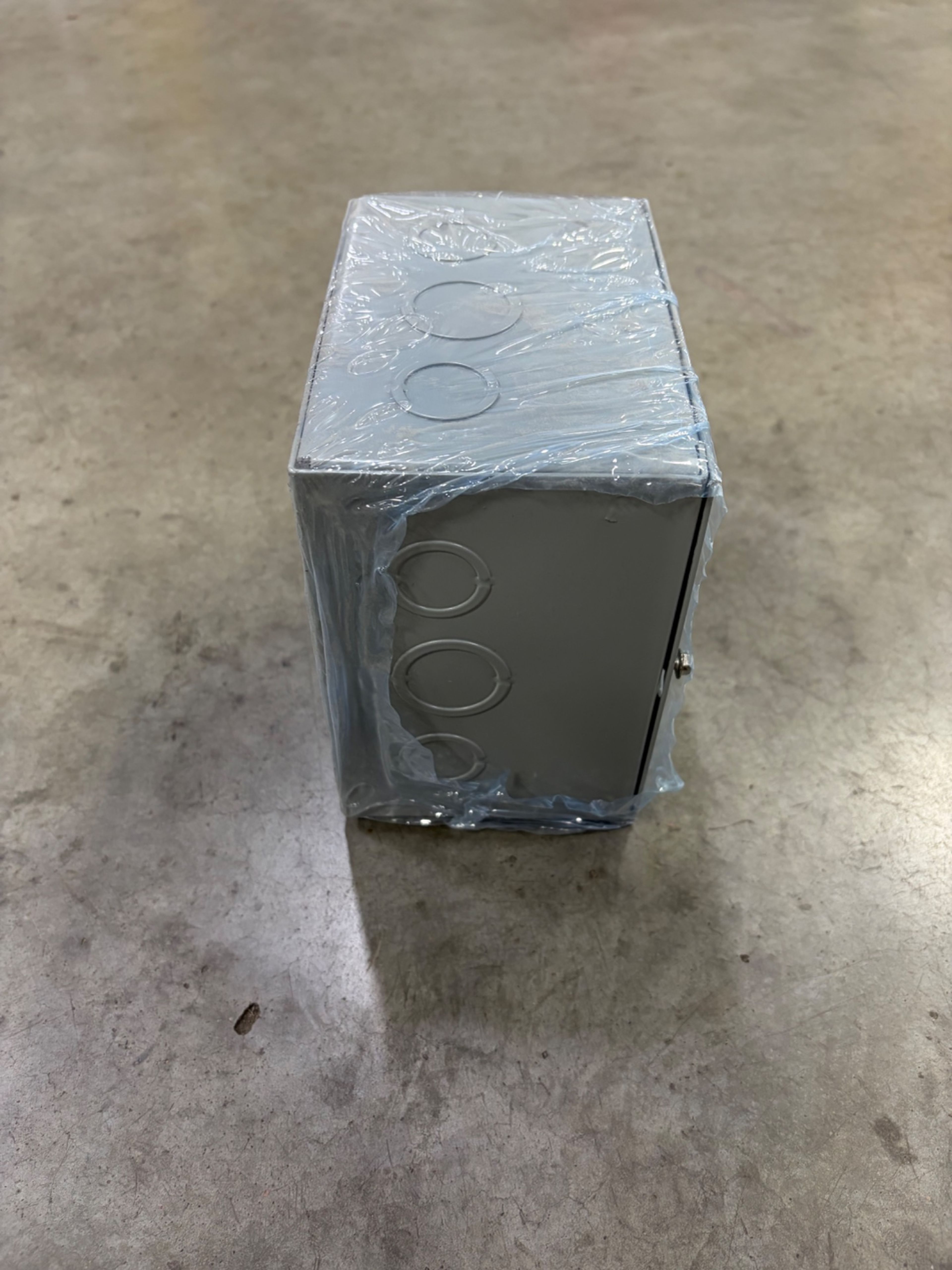 UMI Type 1 Junction Box Lot - 6" x 4" x 6" - Document 5
