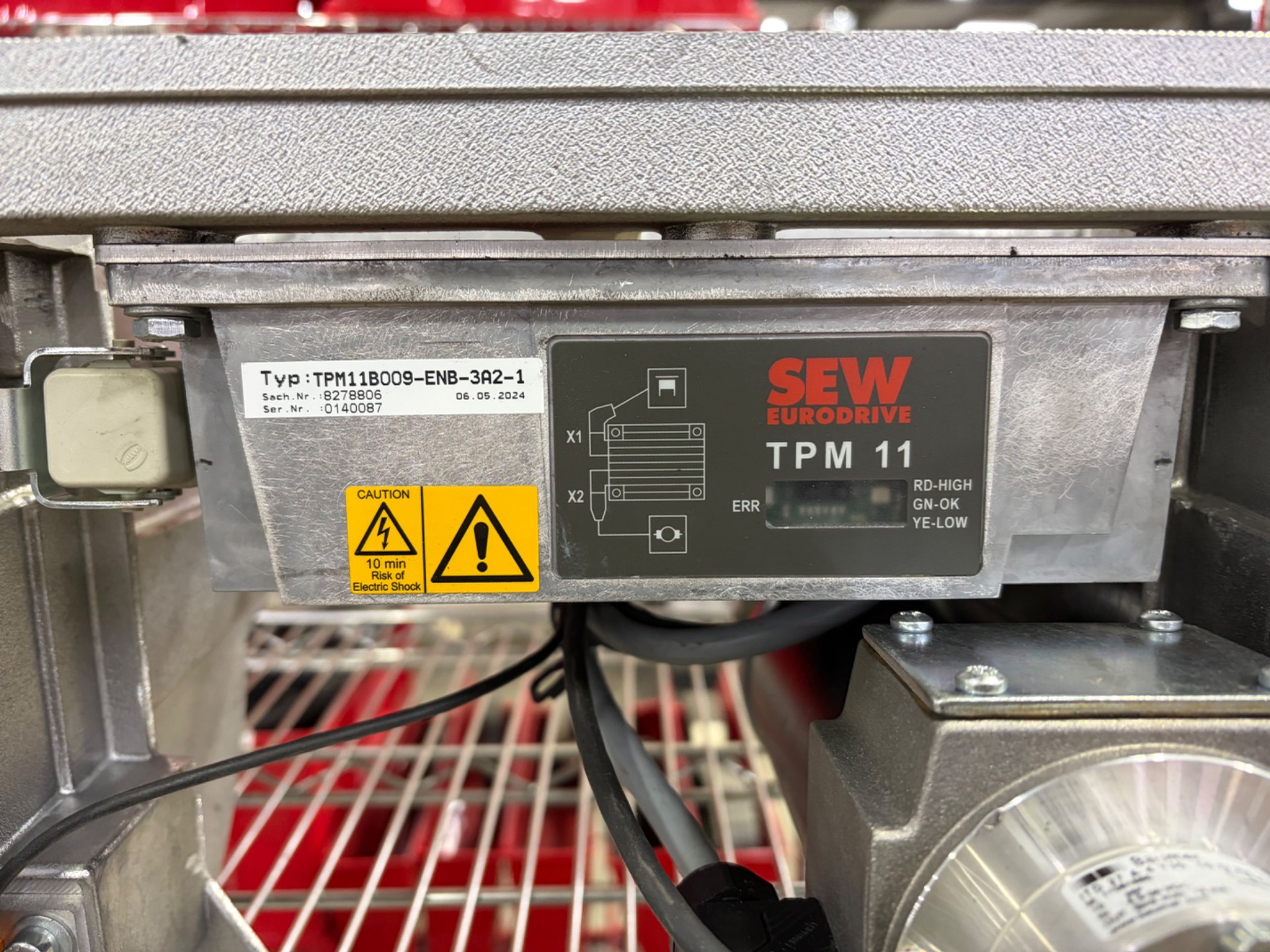 SEW-EURODRIVE TPM11B009-ENB-3A2-1 Conveyor Drive Unit - Document 3