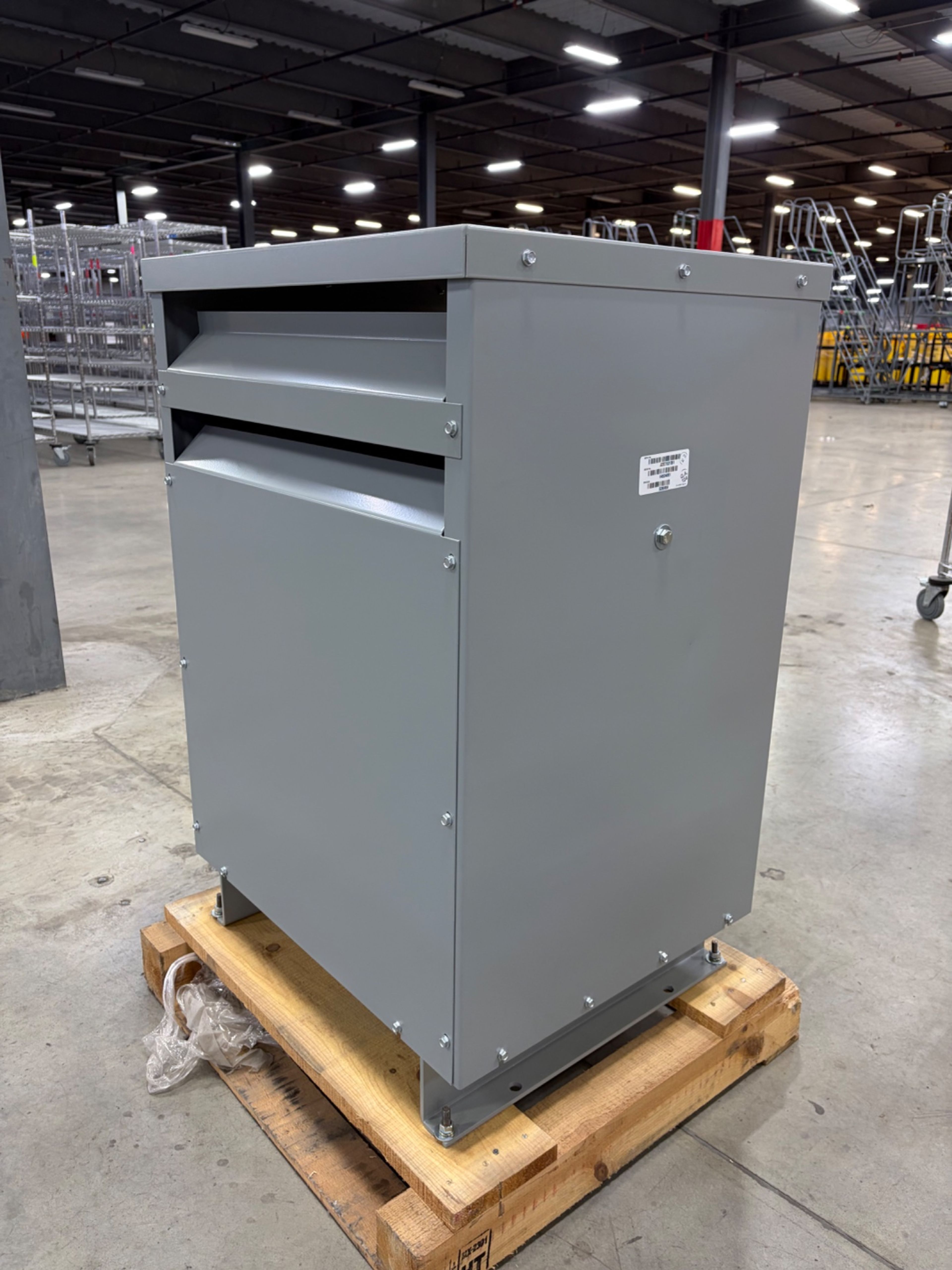 2022 Eaton V48M28T4516 45 kVA Dry-Type Transformer - Document 4