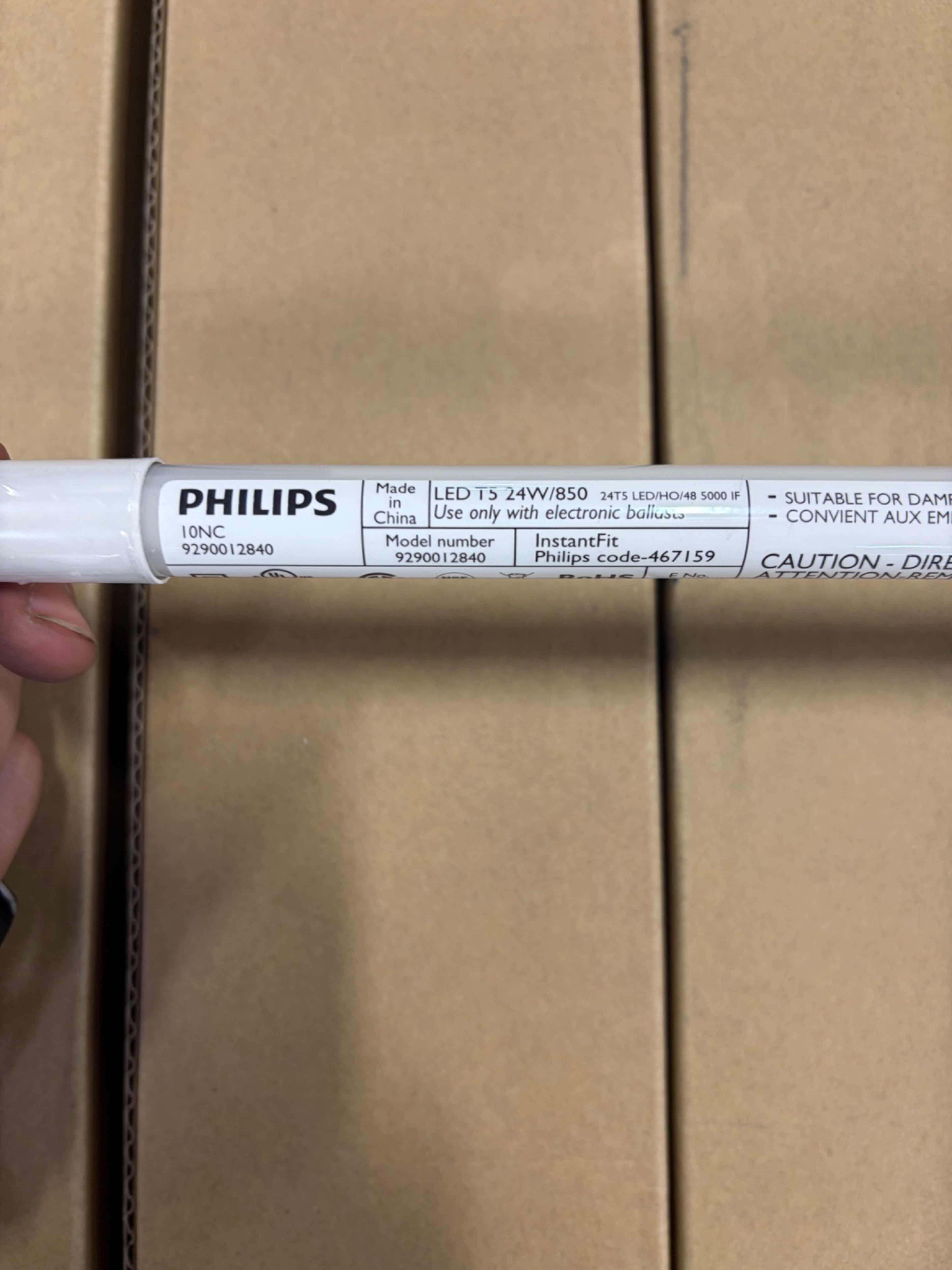 Philips 467159 24W T5 LED Tube Lights - 1,265 Total - Document 3
